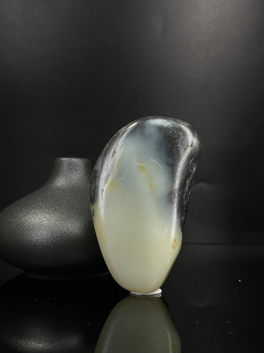 新疆和田玉青花籽料原石（yc241948）