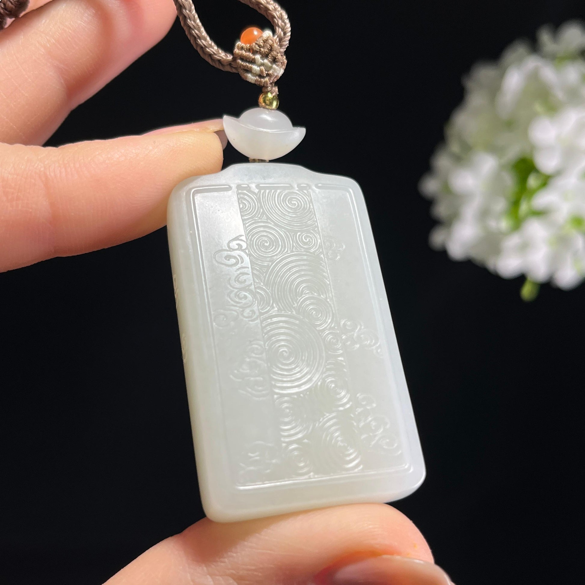 和田玉白玉洒金皮籽料无事牌（yc372676）