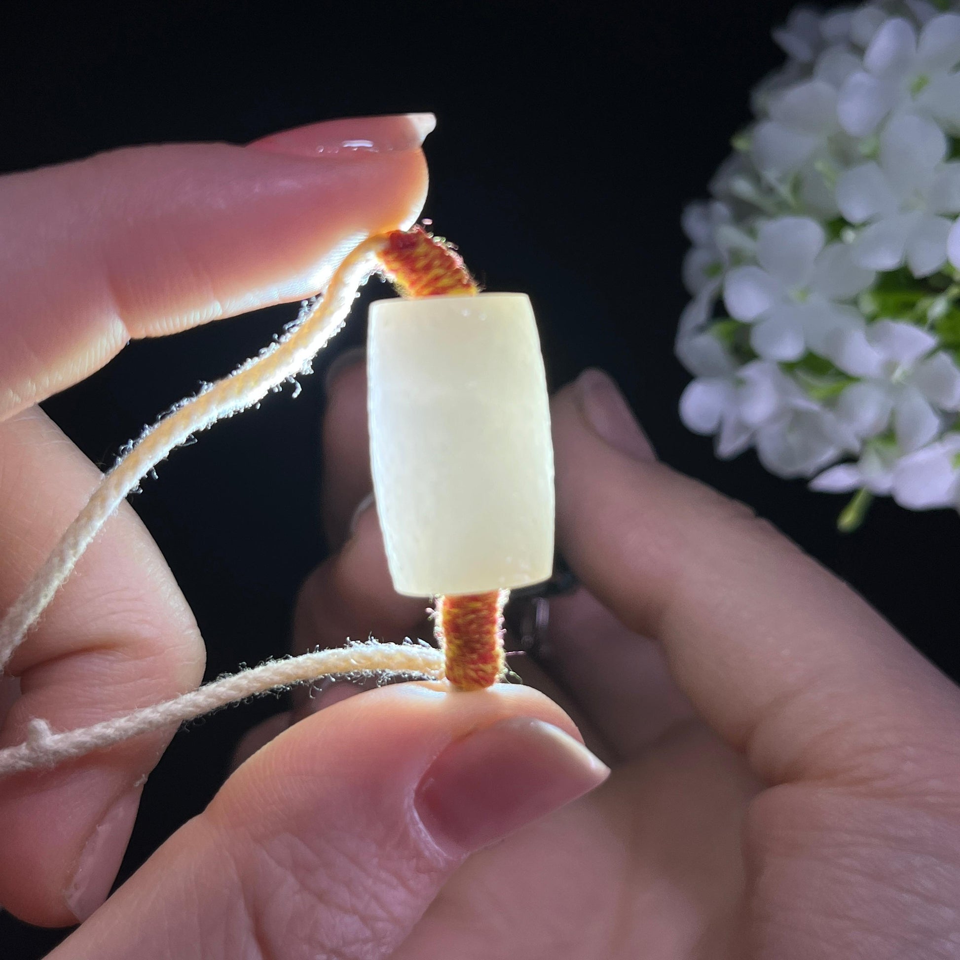 和田玉青花料“遇乐子”籽料雕刻勒子挂件（yc284647）