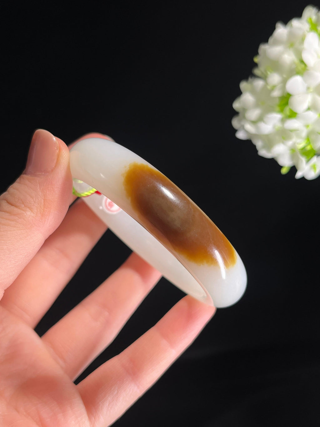 新疆天然和田玉“糖霜月”且末糖白手镯（卡55）（yc278081）