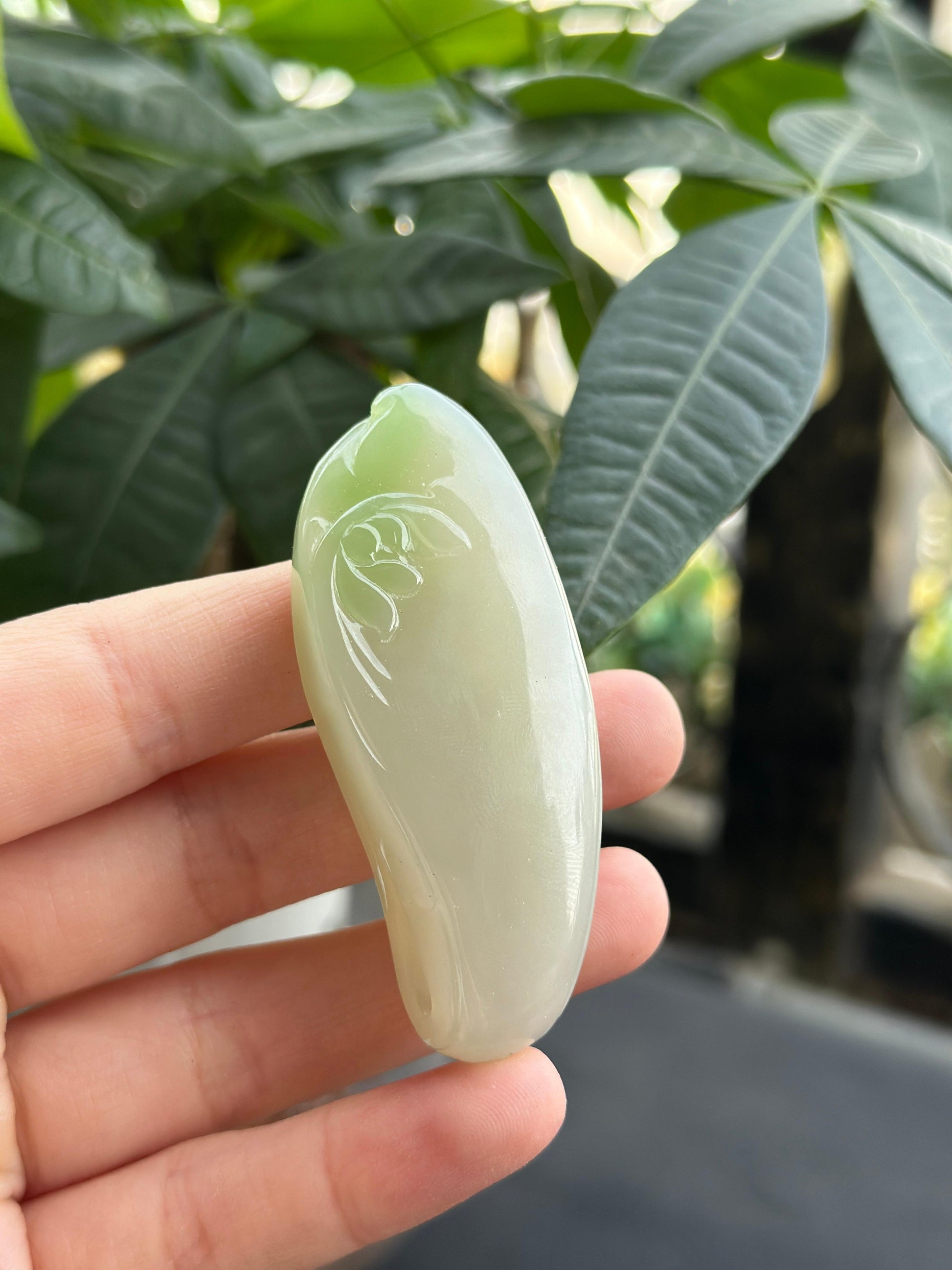 和田玉一品清廉翠青莲花挂件（yc704994）