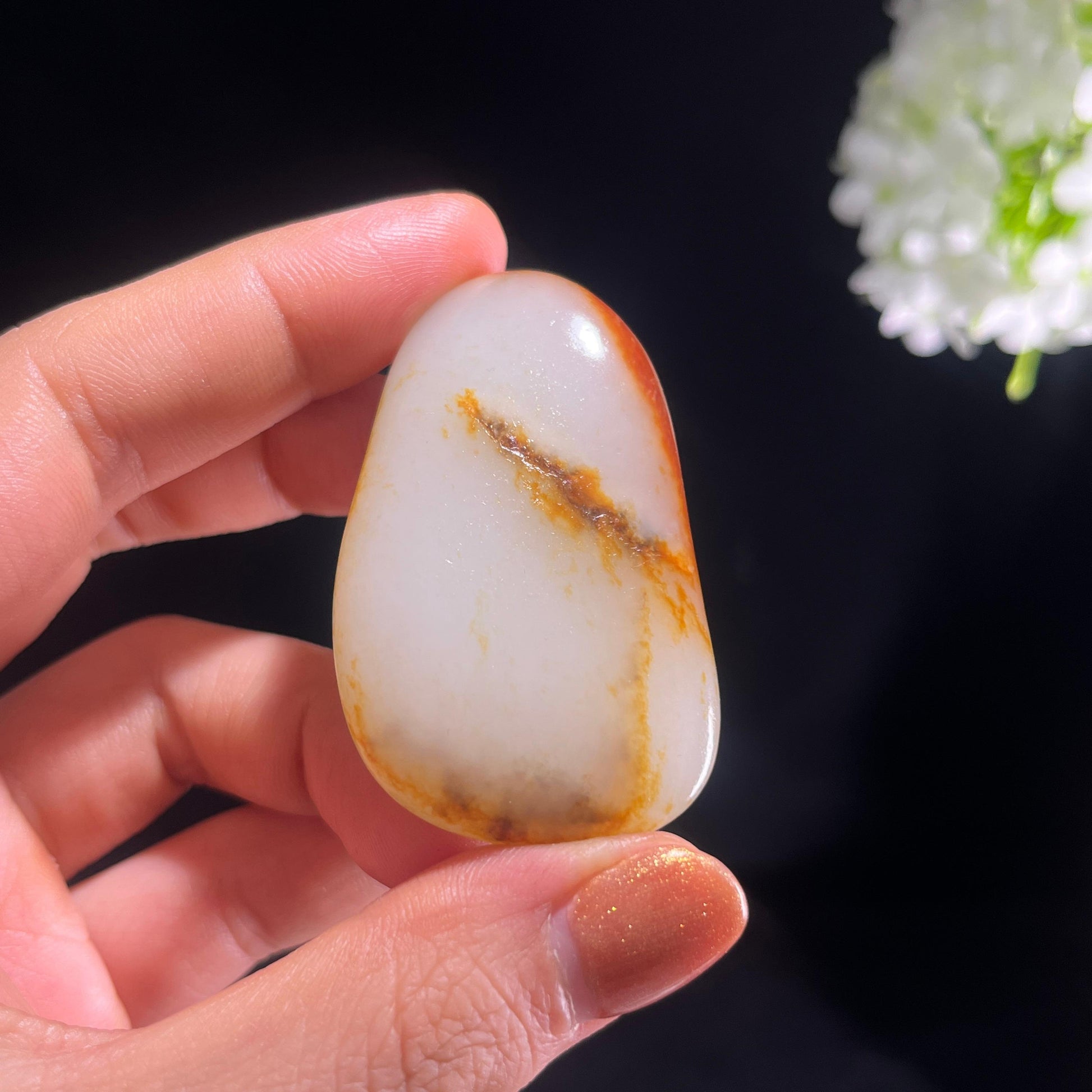 和田玉白玉“丹枫倚月”洒金聚红皮籽料（yc387435）