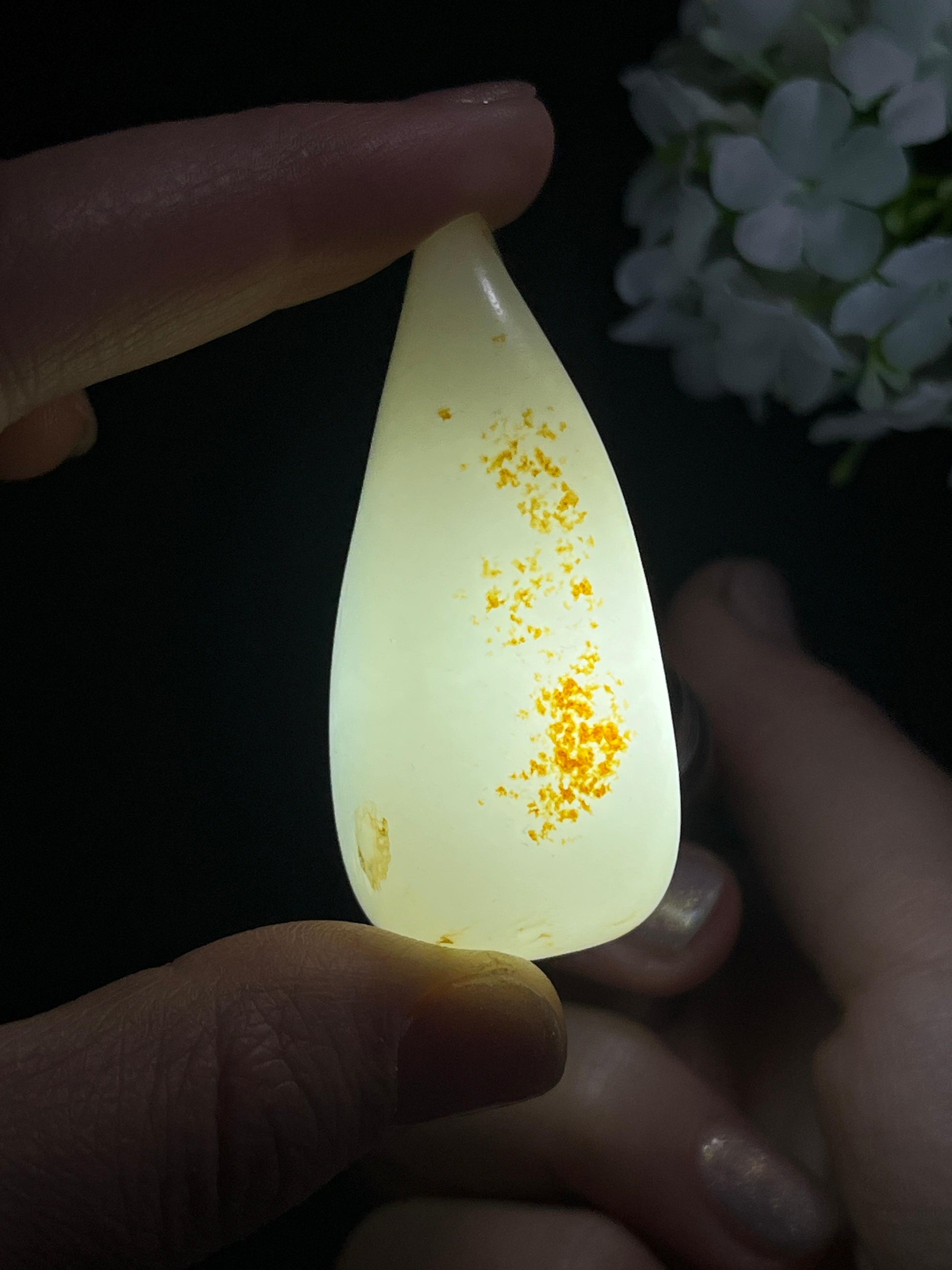 和田玉收藏级羊脂白玉洒金皮籽料原石（yc262752）