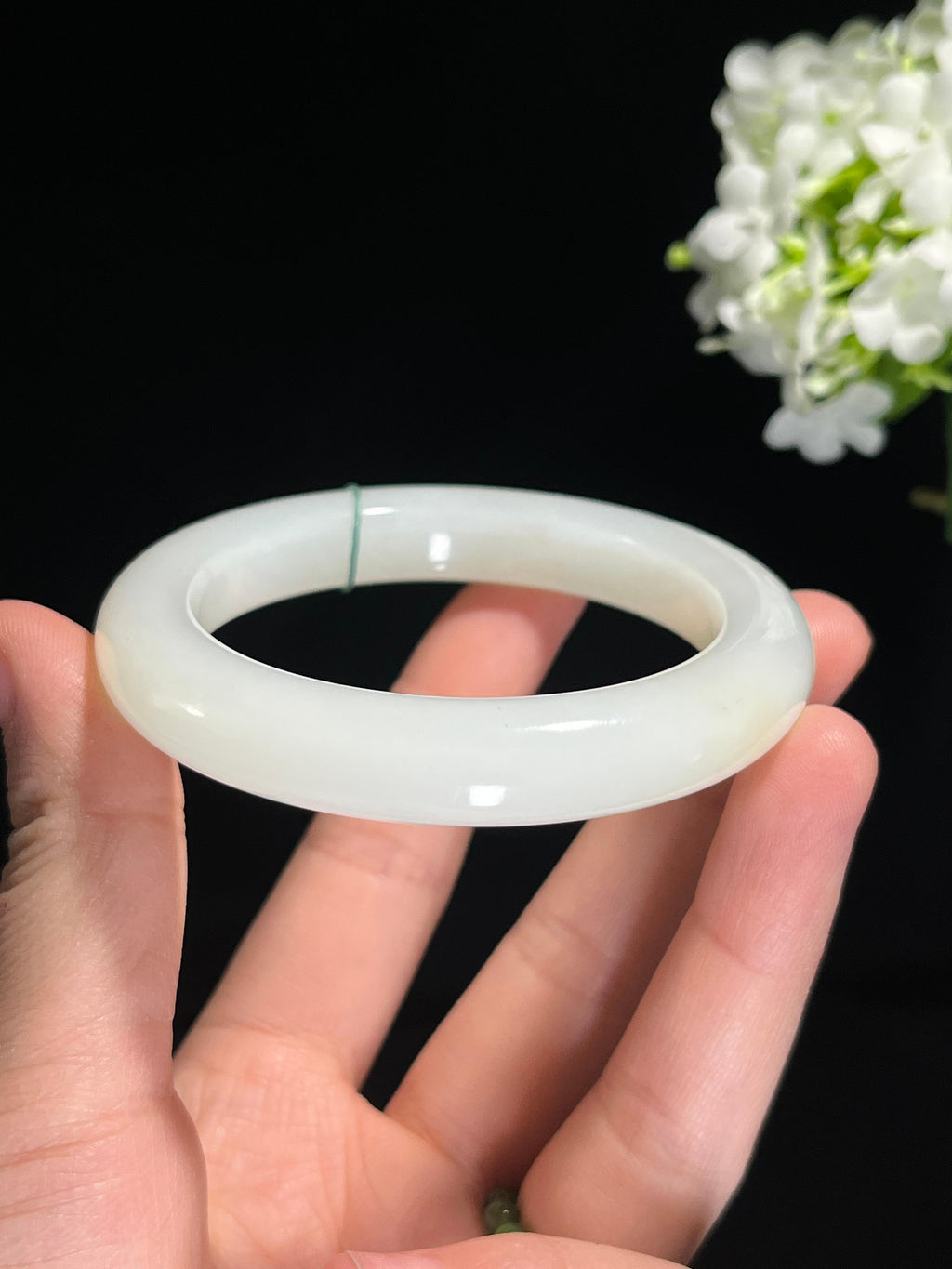 新疆天然和田玉羊脂白玉手镯精品2（卡56）（yc258338）