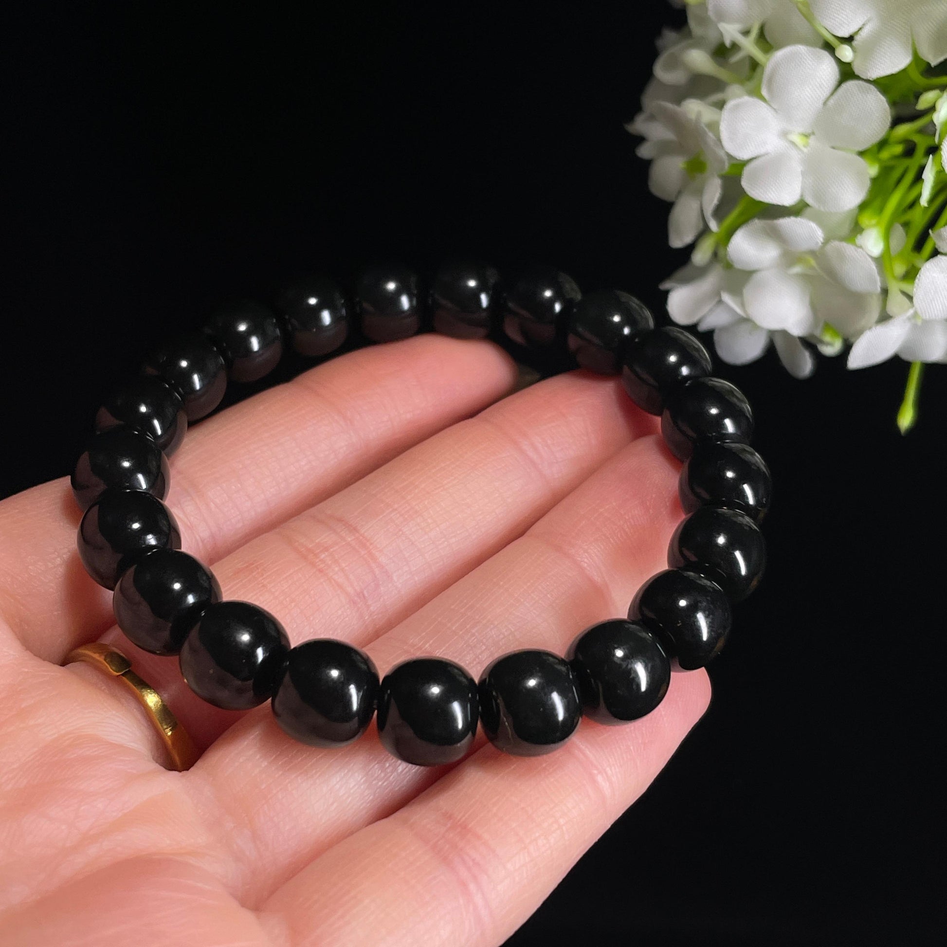 新疆天然和田玉“冷夜寒星”黑青手串（yc328951）