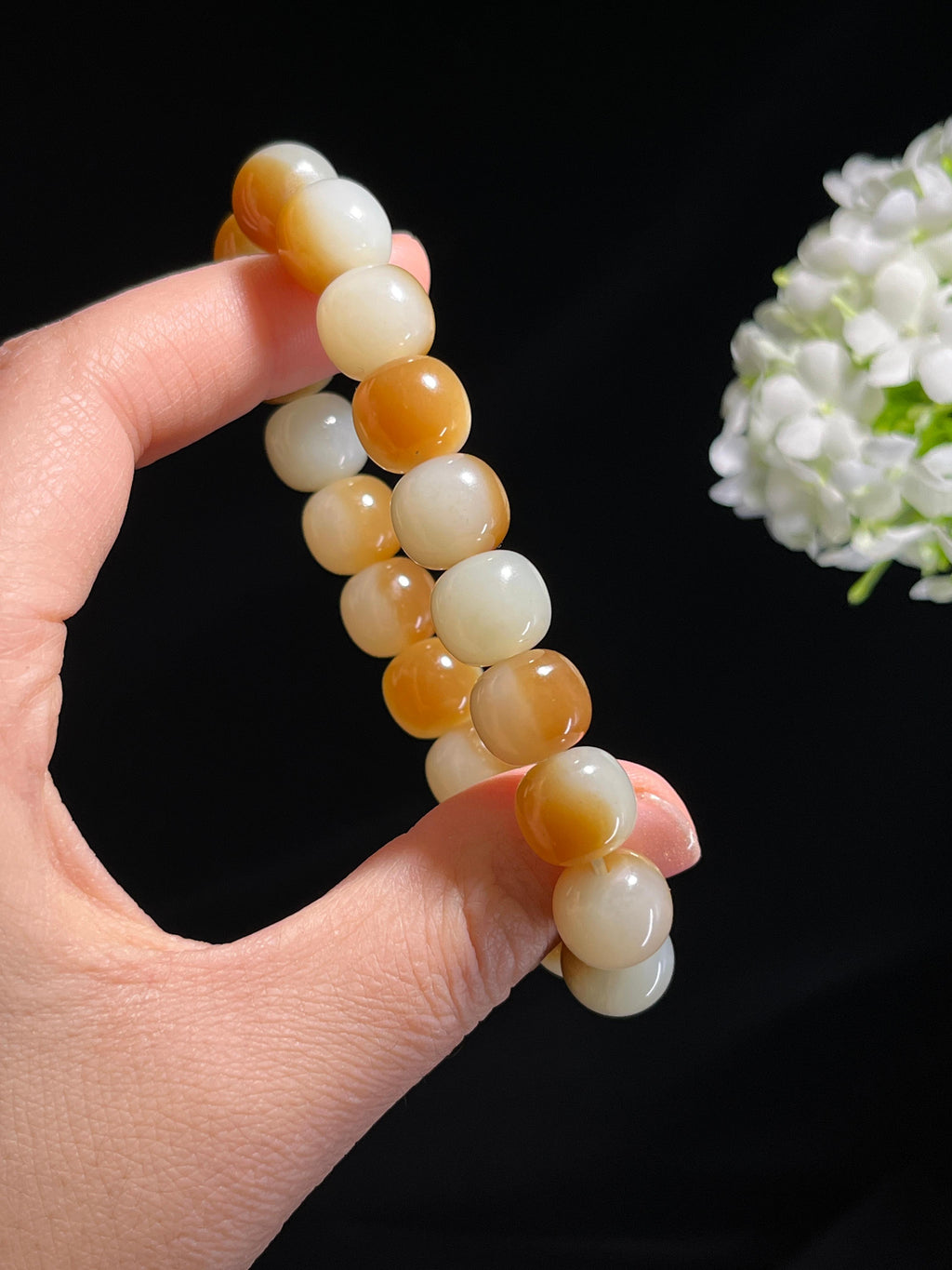 新疆和田玉且末糖白手串精品（yc262659）