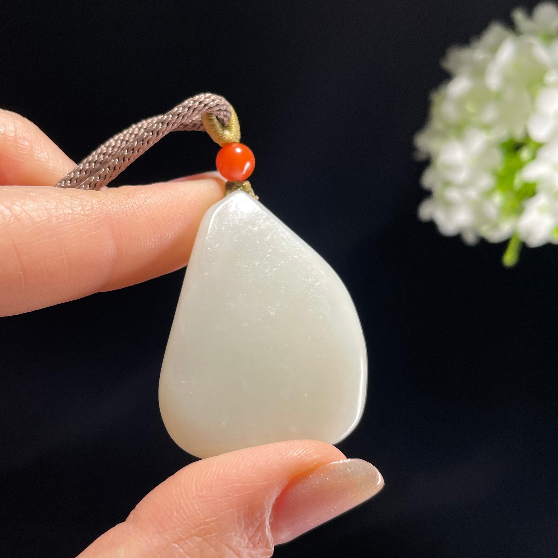 新疆和田玉米达料白玉僧人悟道随形挂件（yc365288）