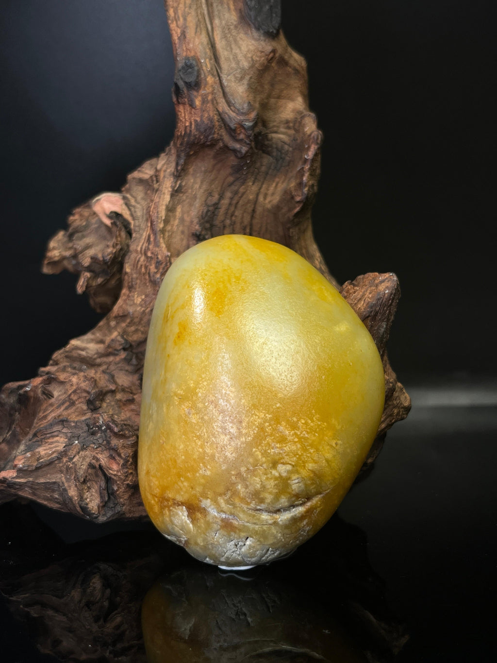 新疆和田玉籽料原石黄皮手把件（yc236656）