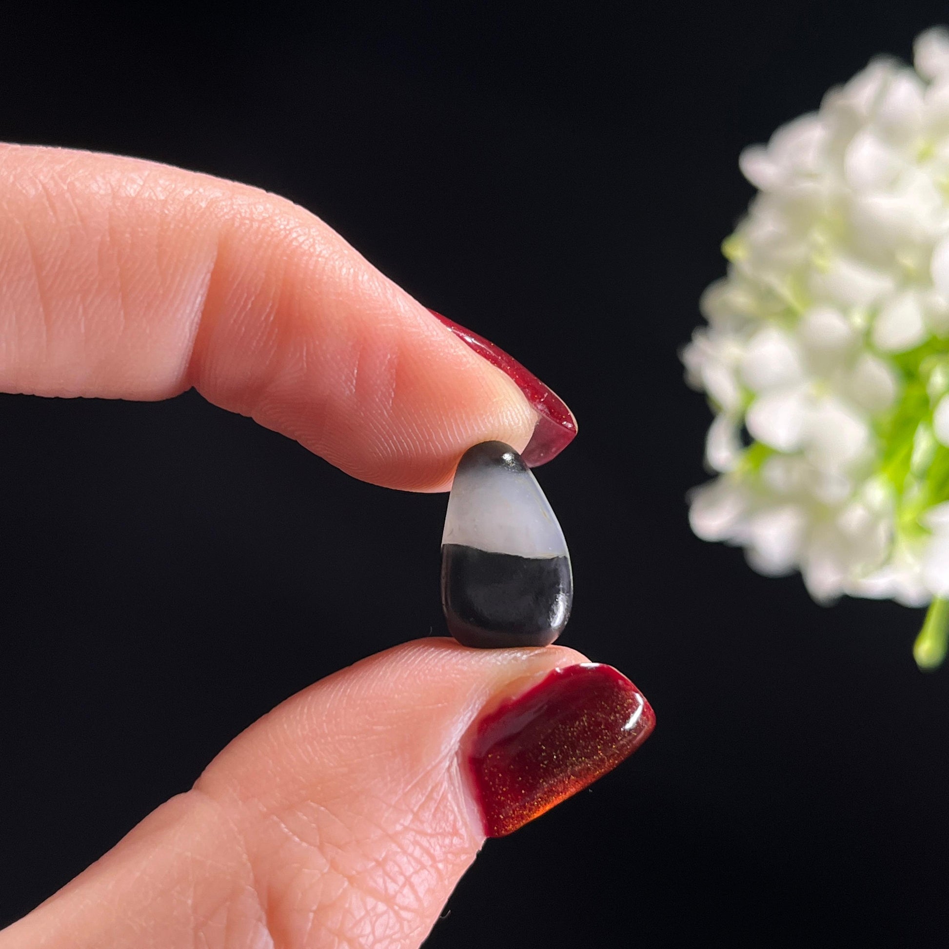 和田玉青花一线天特色籽料（yc336437）