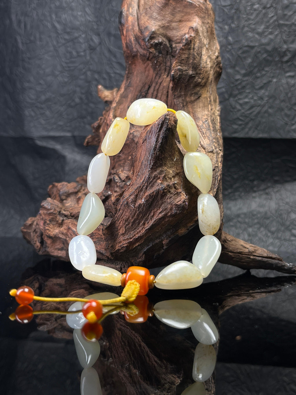 新疆和田玉天然籽料原石白玉手串（yc232535）