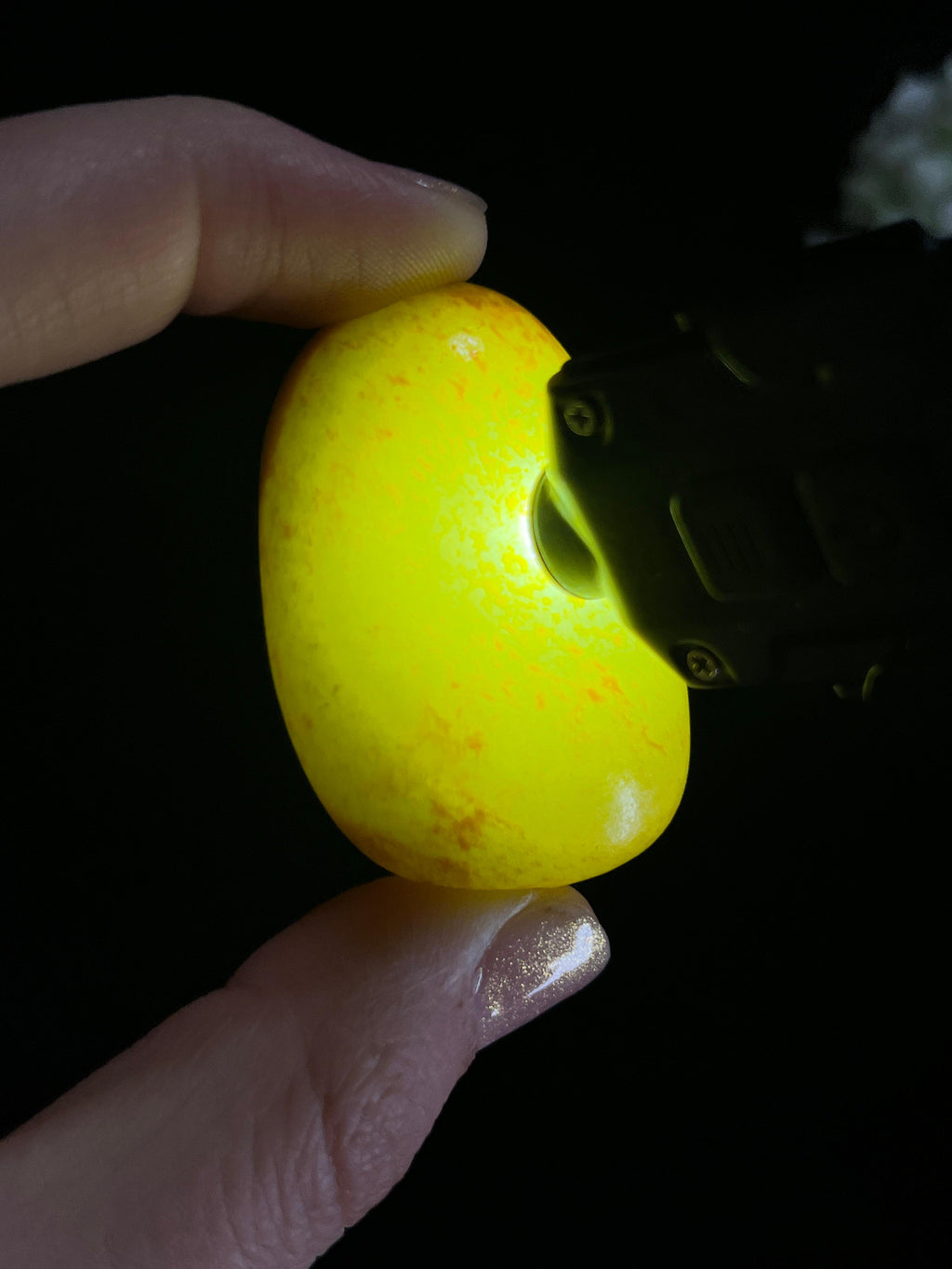 和田玉洒金皮金包银籽料原石（yc265674）
