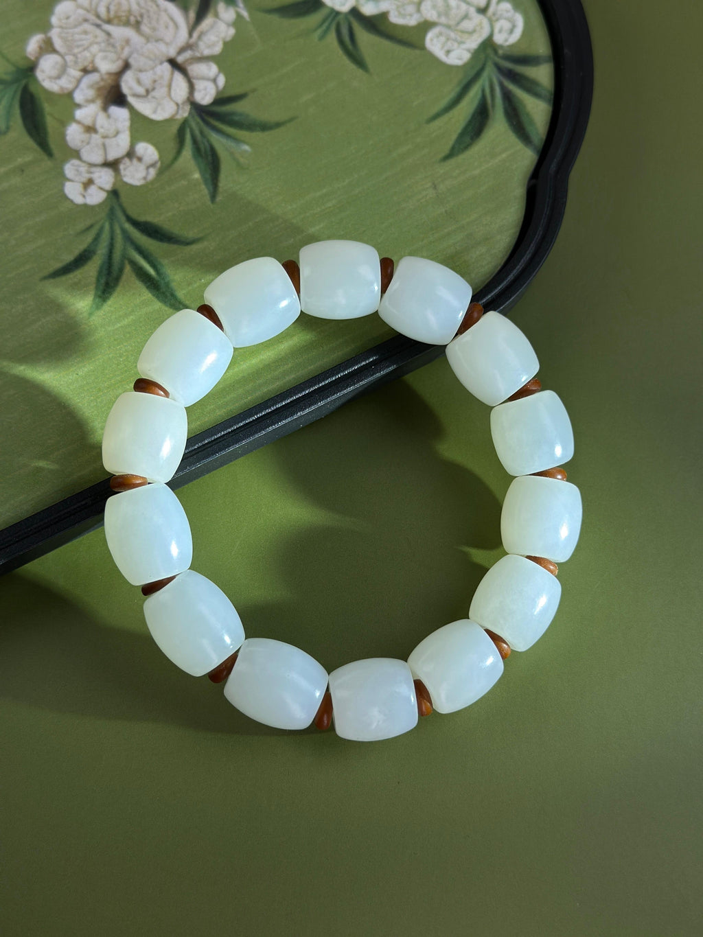 精品和田玉白玉老型桶珠手串（14颗）（yc751225）