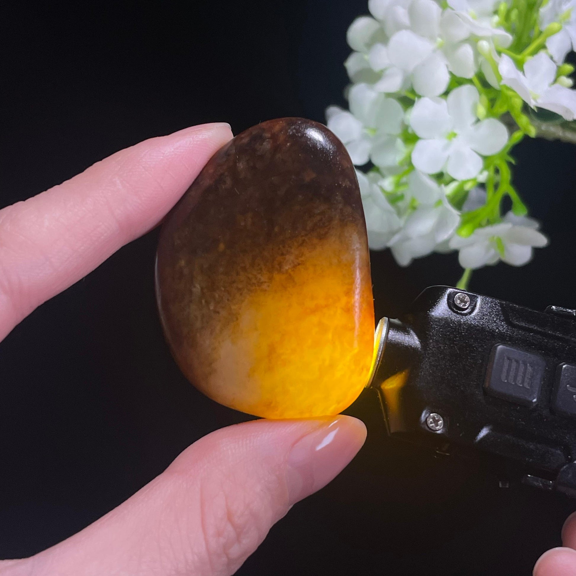 和田玉青白玉秋梨黄沁皮“丹黄古璧”籽料原石（yc311946）