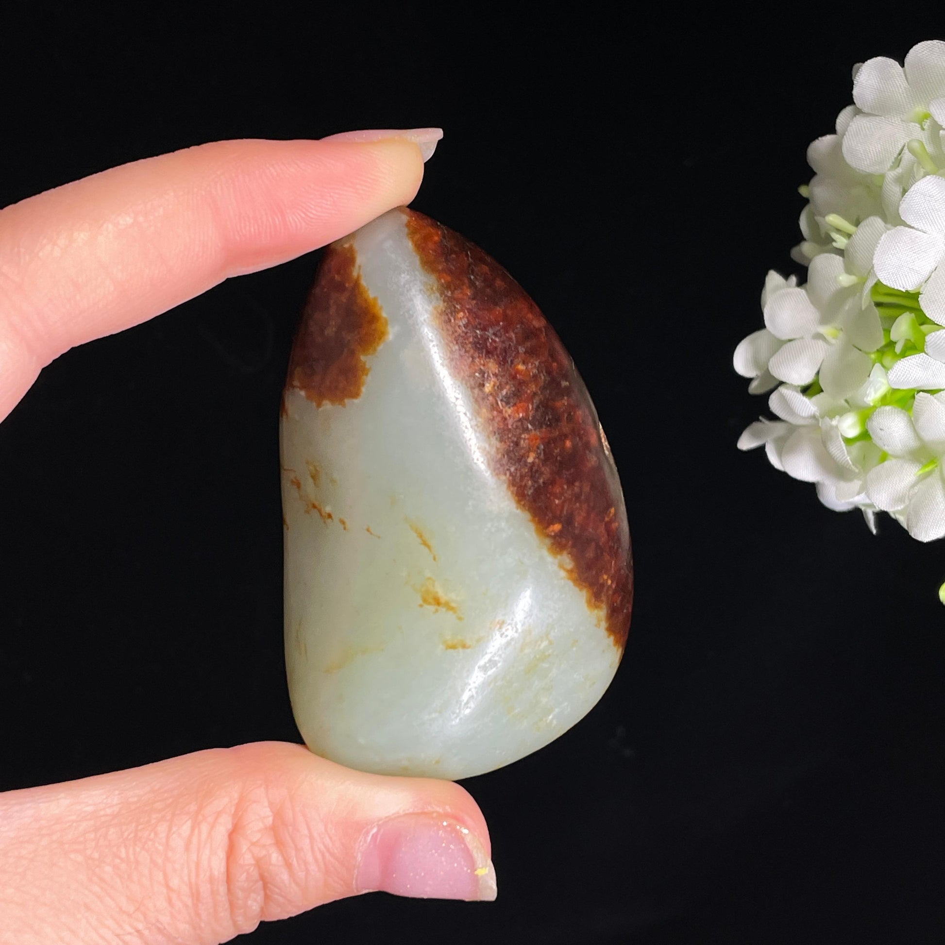和田玉青白玉“赤岸涵波”聚红皮籽料（yc409040）