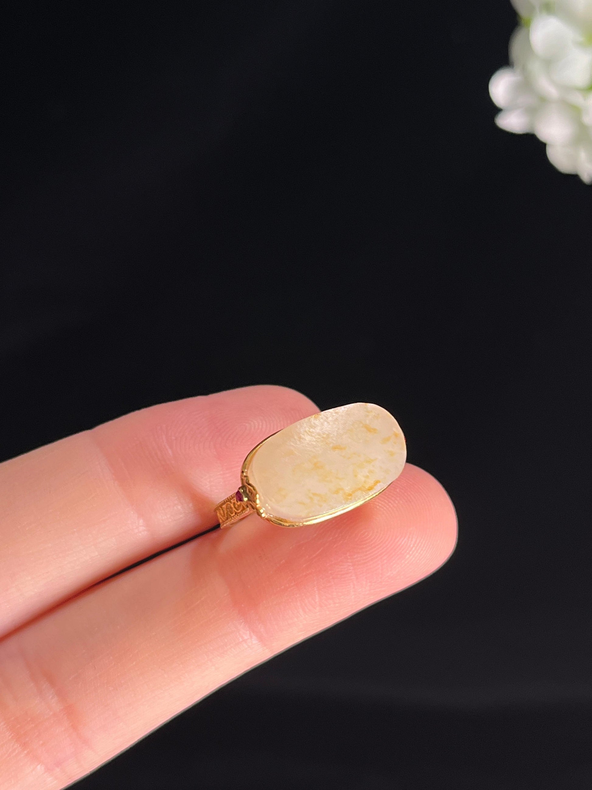 新疆天然和田玉籽料白玉18k金镶洒金皮戒指（yc268272）
