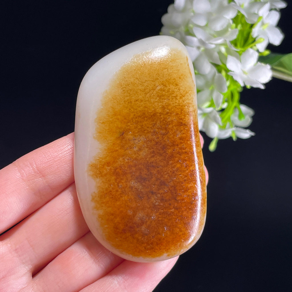 和田玉一级白秋梨洒金皮“秋漠杨林”双面皮籽料（yc342060）