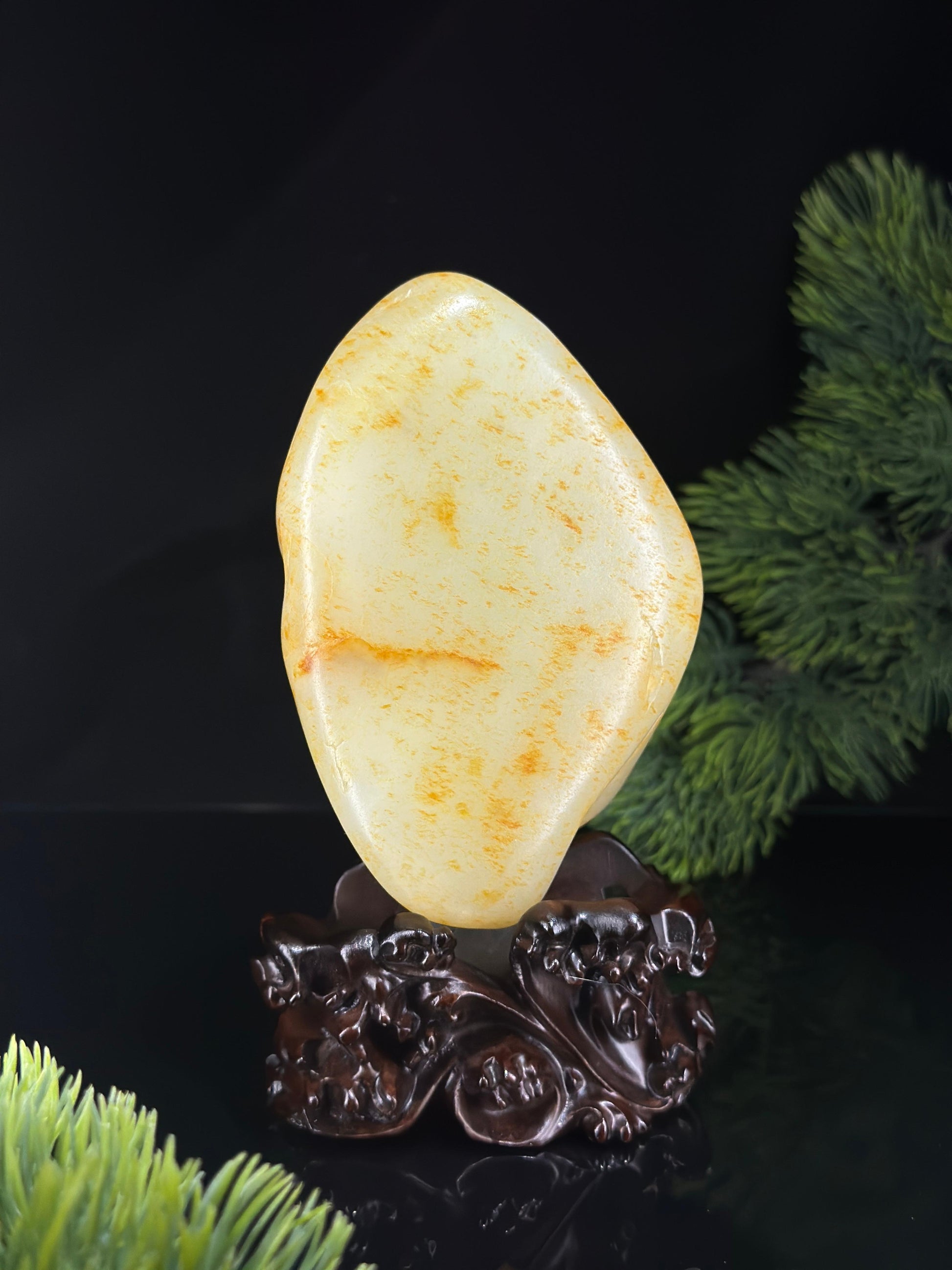 新疆和田玉暖白种“锦璞凝华”红皮白肉籽料（yc536219）