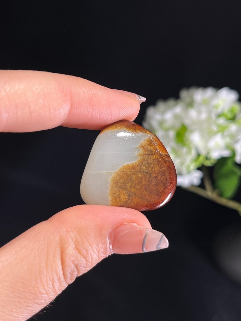 新疆和田玉红皮白肉随形包金挂件籽料原石（yc250204）