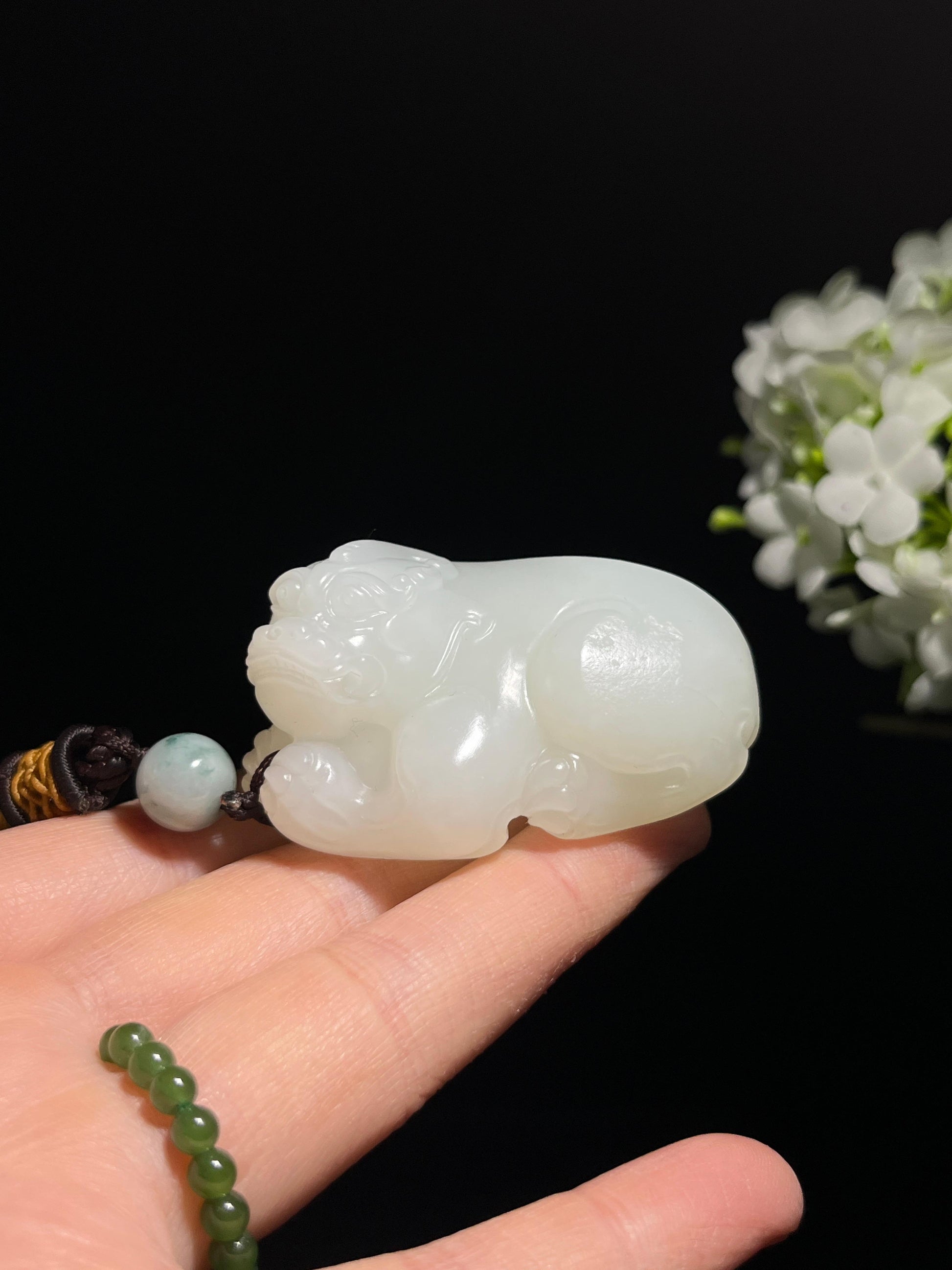 和田玉貔貅把件 / 吊坠（yc258307）