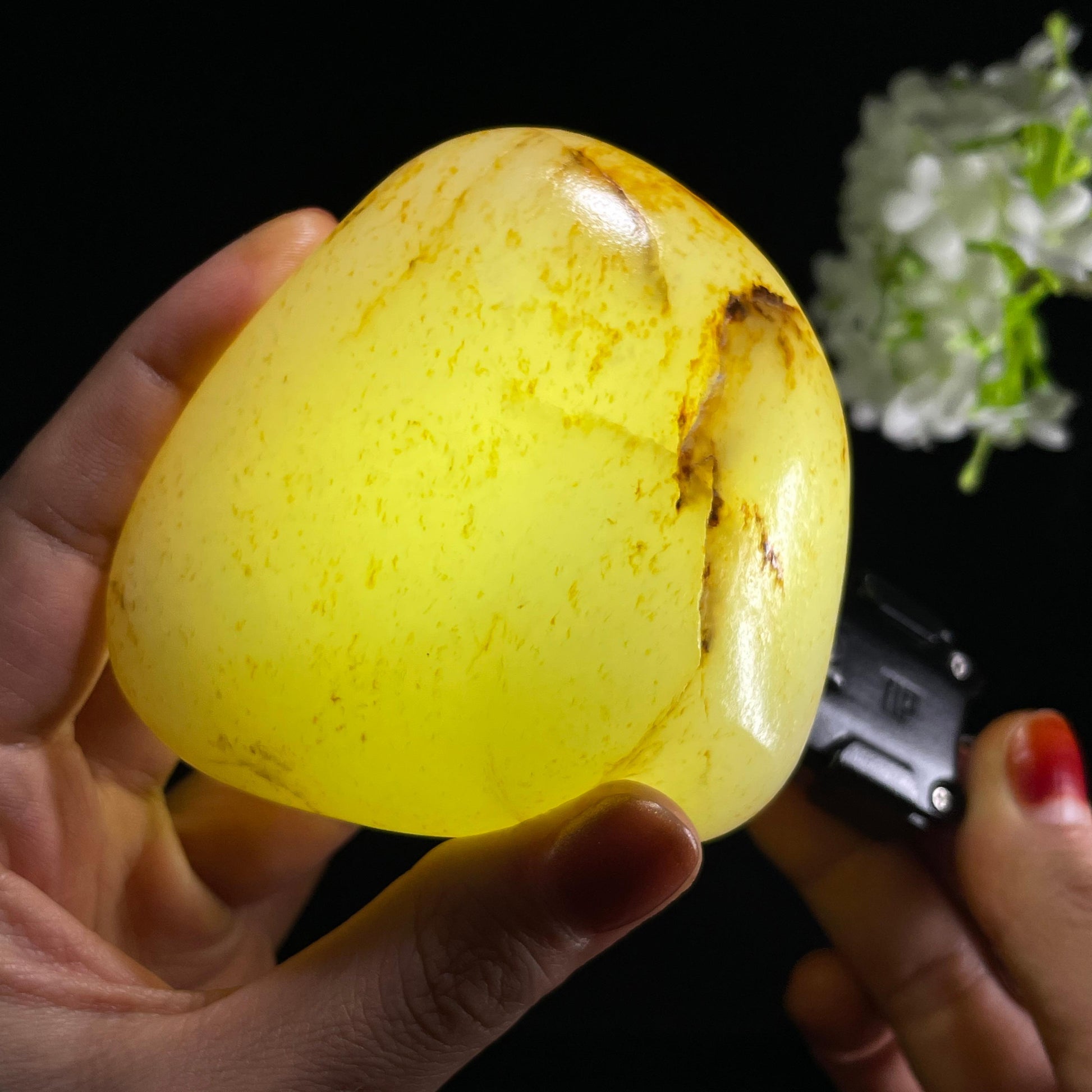 和田玉白玉“月碾金沙”洒金皮红皮籽料（yc387564）