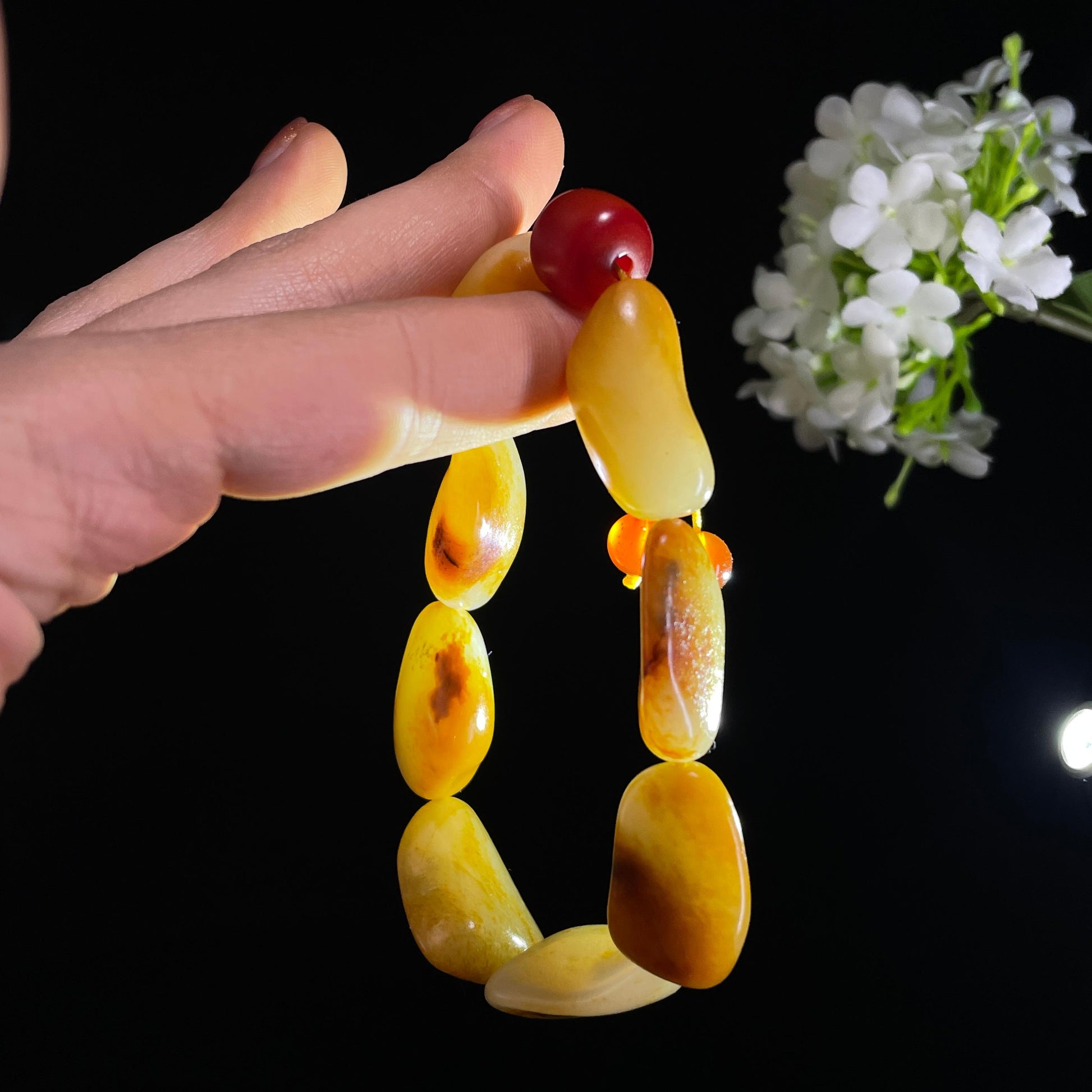 和田玉白玉红皮洒金皮精品原籽手串（yc410682）