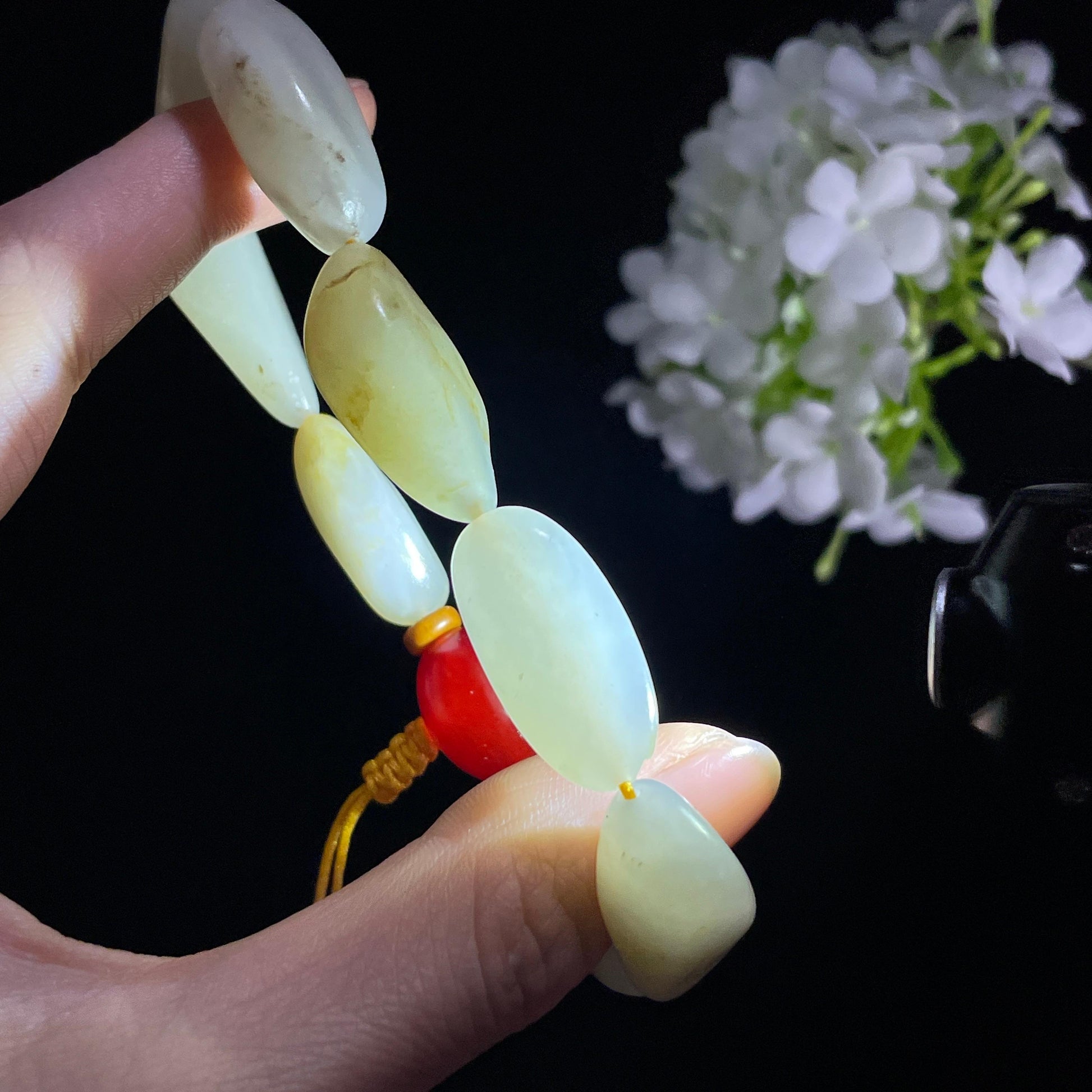 新疆天然和田玉白玉青白玉洒金皮原籽手串（8颗）（yc396006）