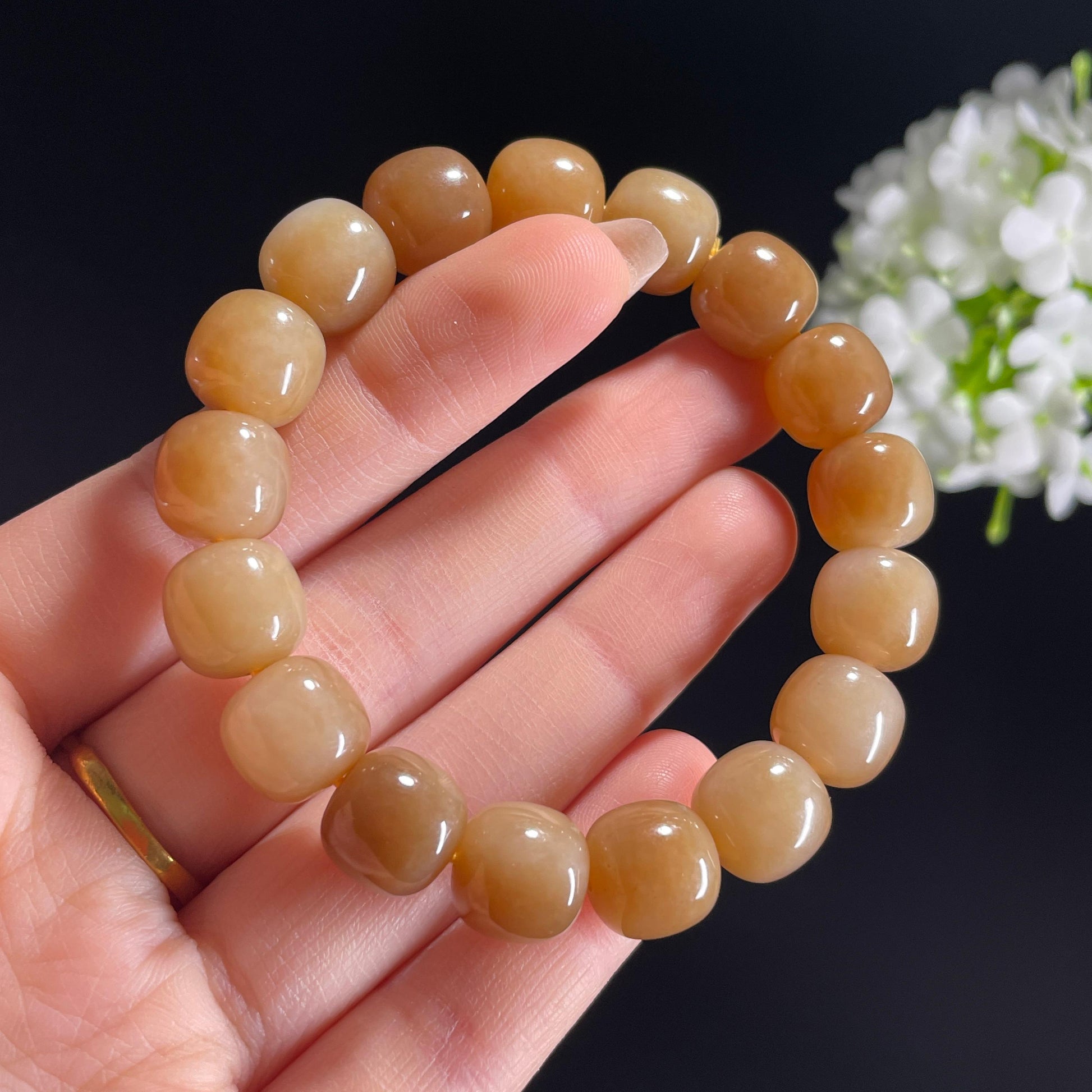 和田玉糖白玉“蜜合暖香”老型珠手串（yc332128）