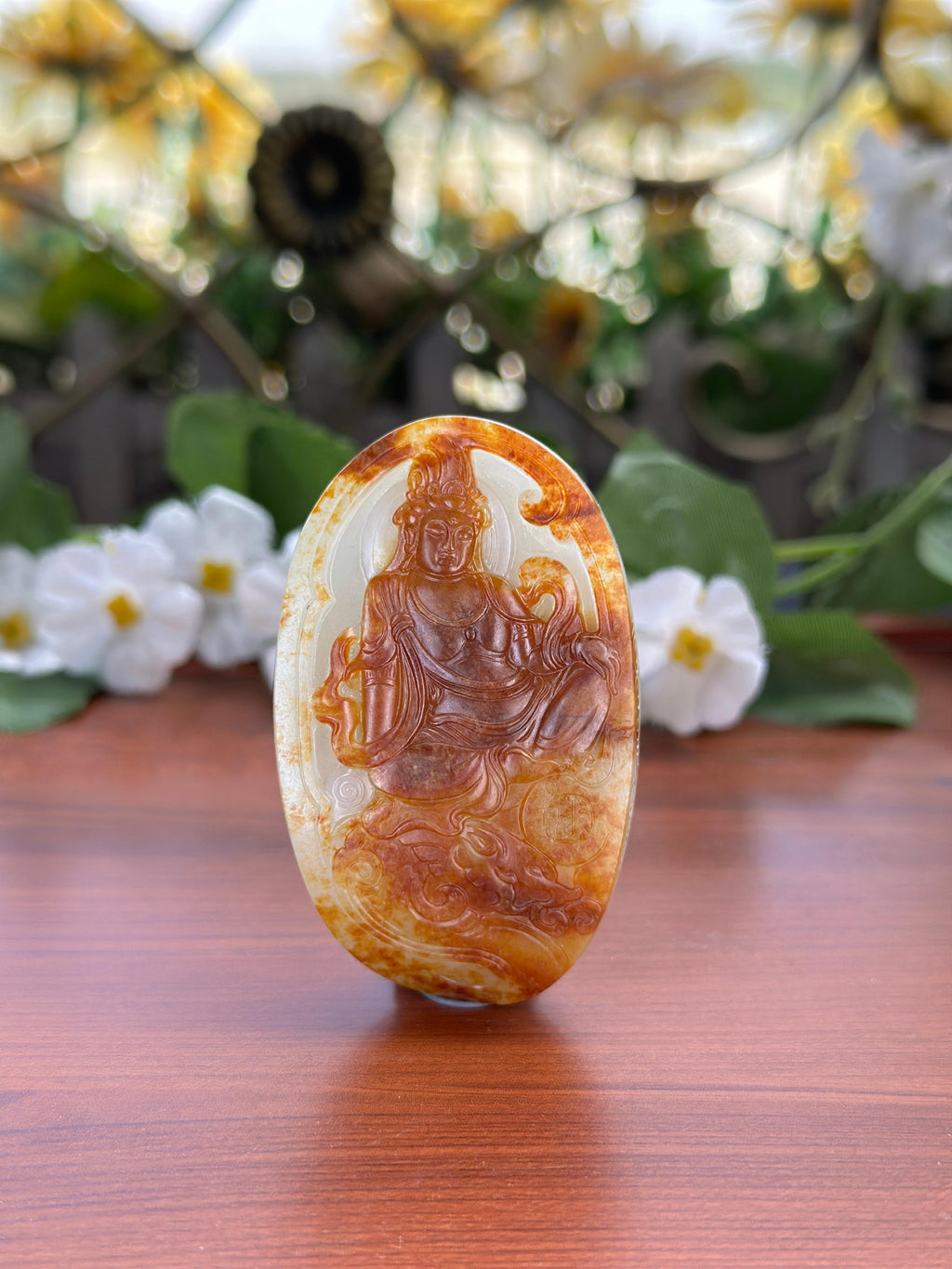 新疆和田玉臻品红皮白肉籽料自在观音挂件（有大师证）（yc708010）
