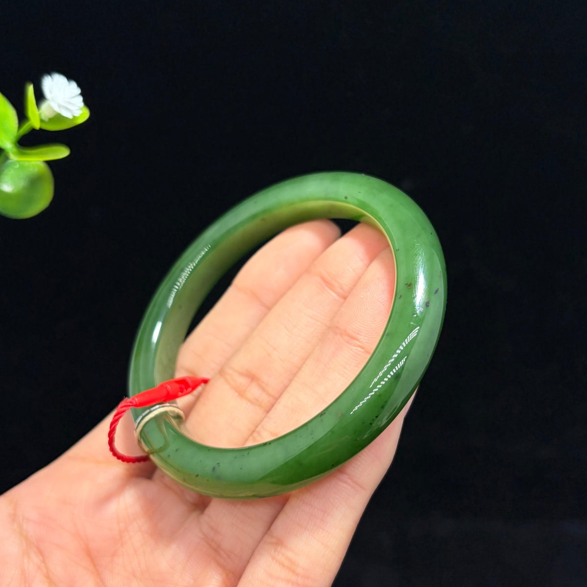 和田山料碧玉菠菜绿手镯（yc788116）