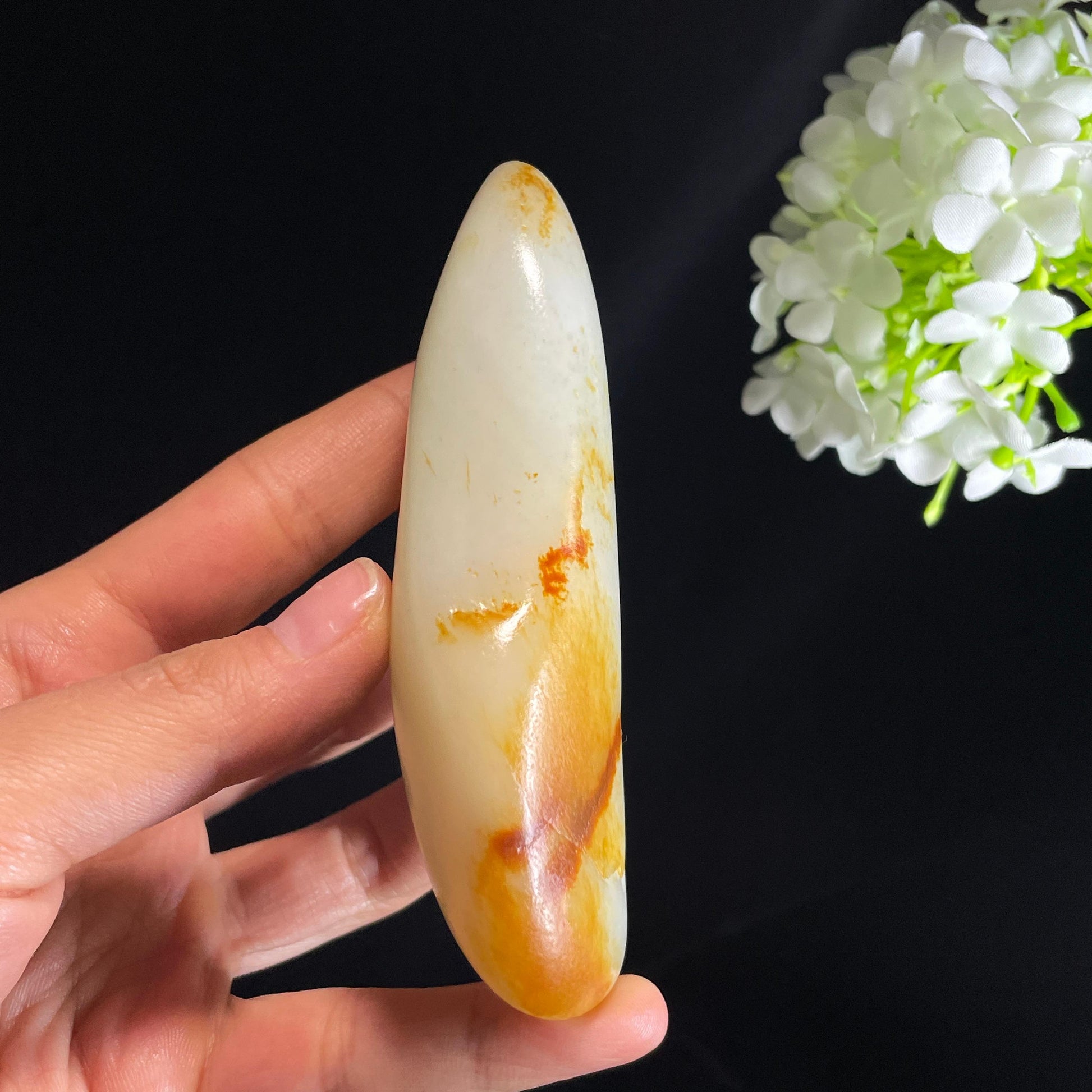 和田玉白玉“黄云缠锦”红皮聚黄皮籽料（yc356077）