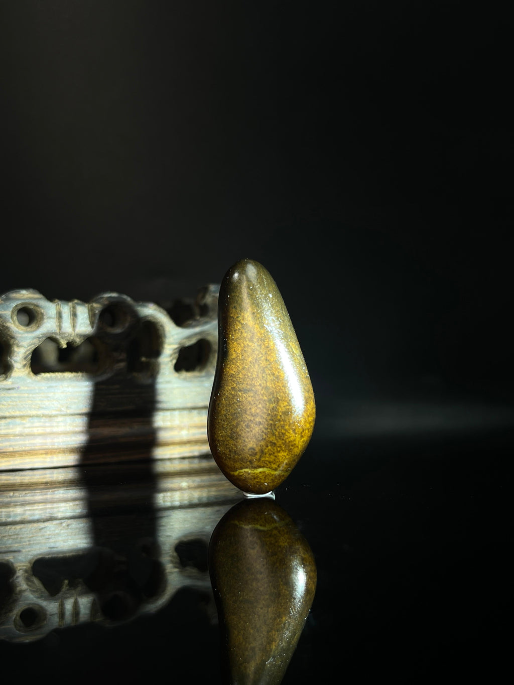 新疆和田玉籽料原石黄沁吊坠（yc236552）