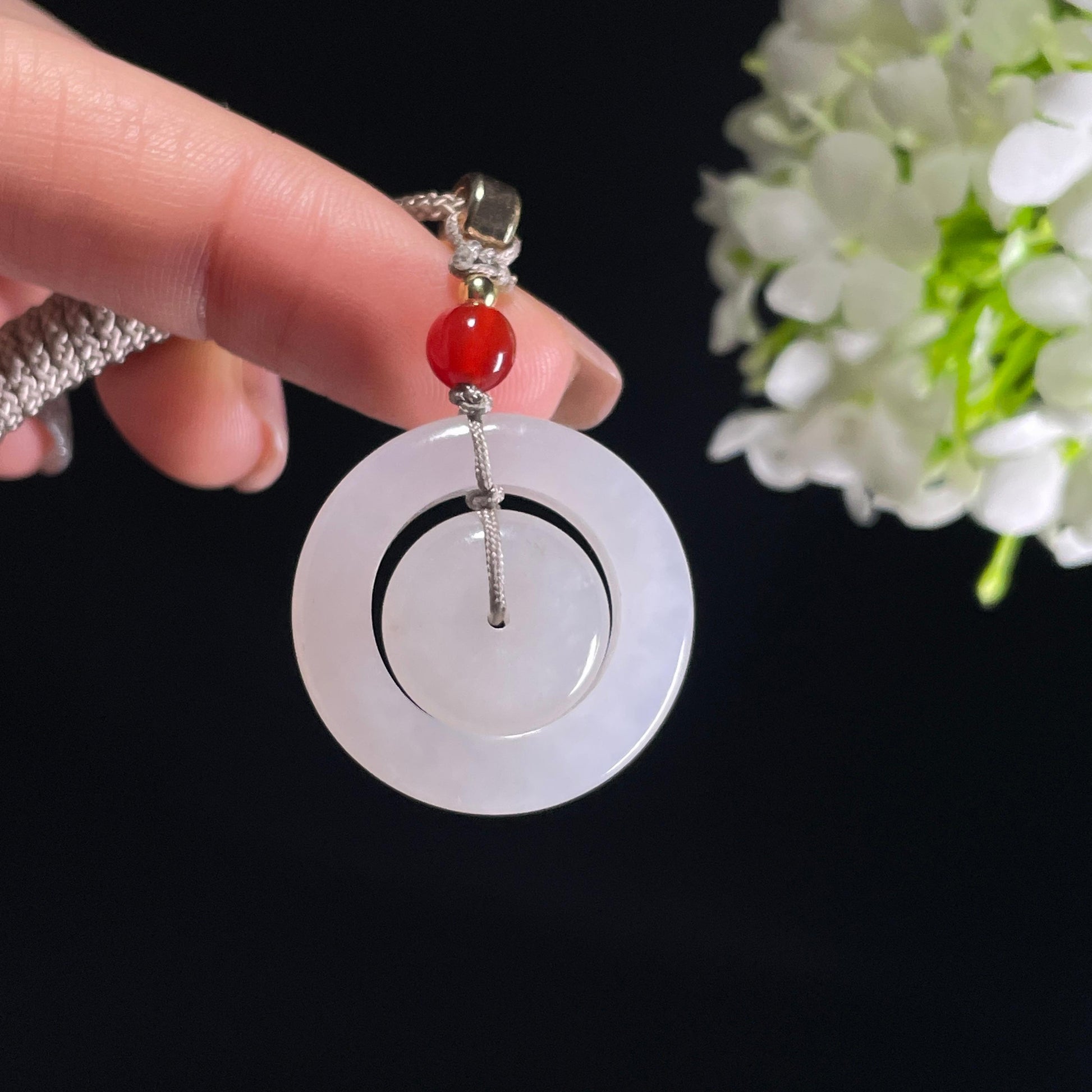 新疆天然和田玉白玉字母平安扣（yc342098）