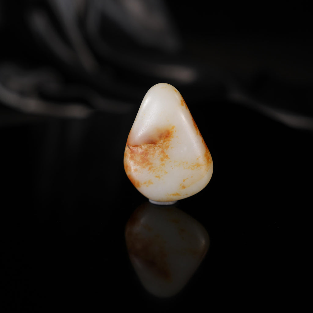 新疆和田玉“锦麓藏霞”白玉聚红皮籽料（yc450807）