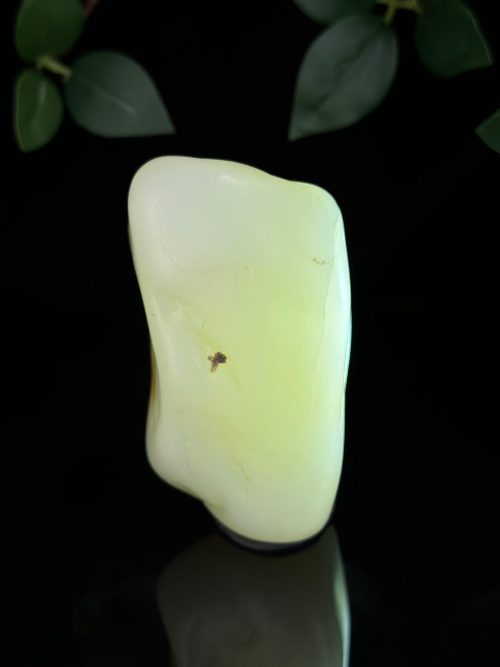 新疆和田玉白玉洒金皮臻品籽料摆件（yc749139）