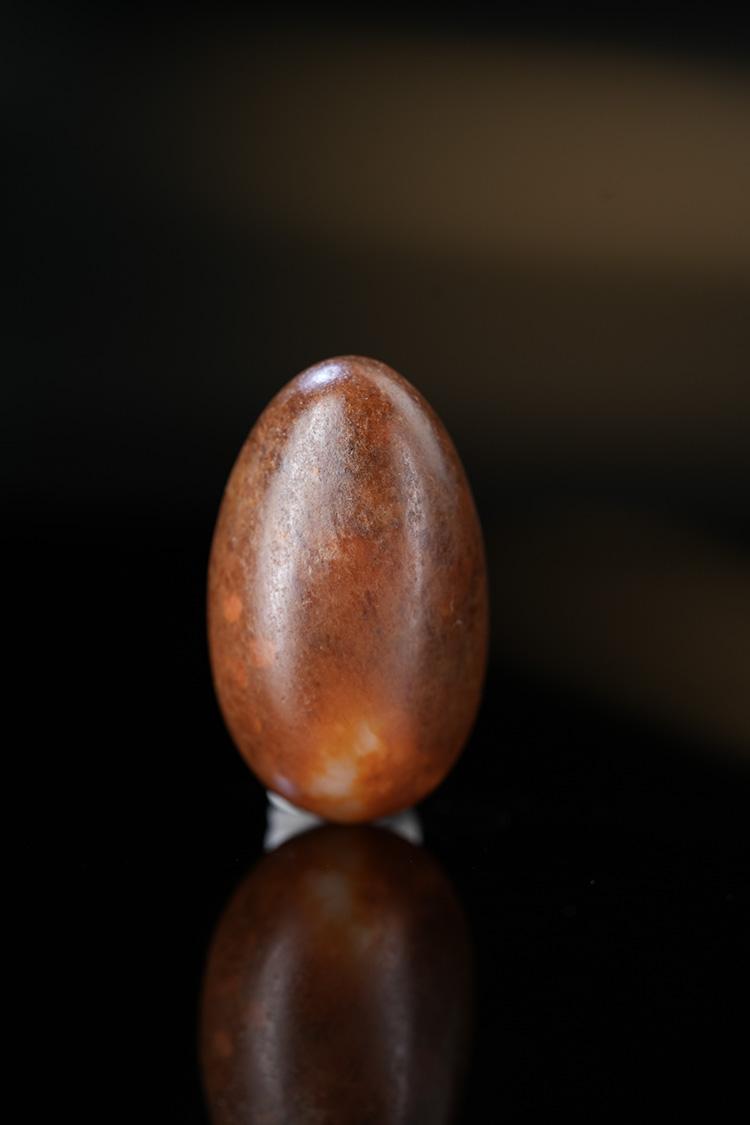 新疆天然和田玉籽料原石红沁挂件2（yc251051）