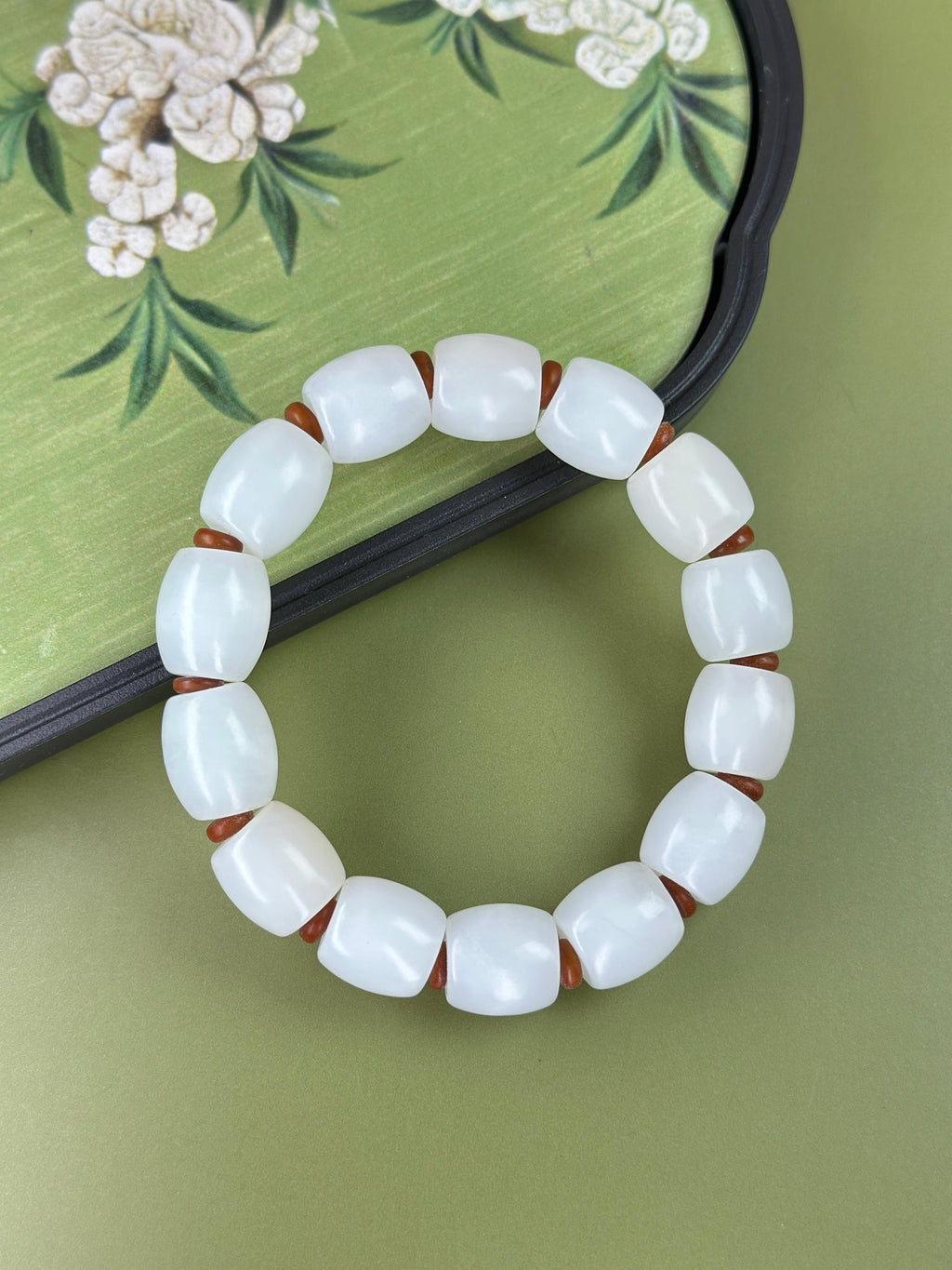 精品和田玉白玉老型桶珠手串（14颗）（yc751225）