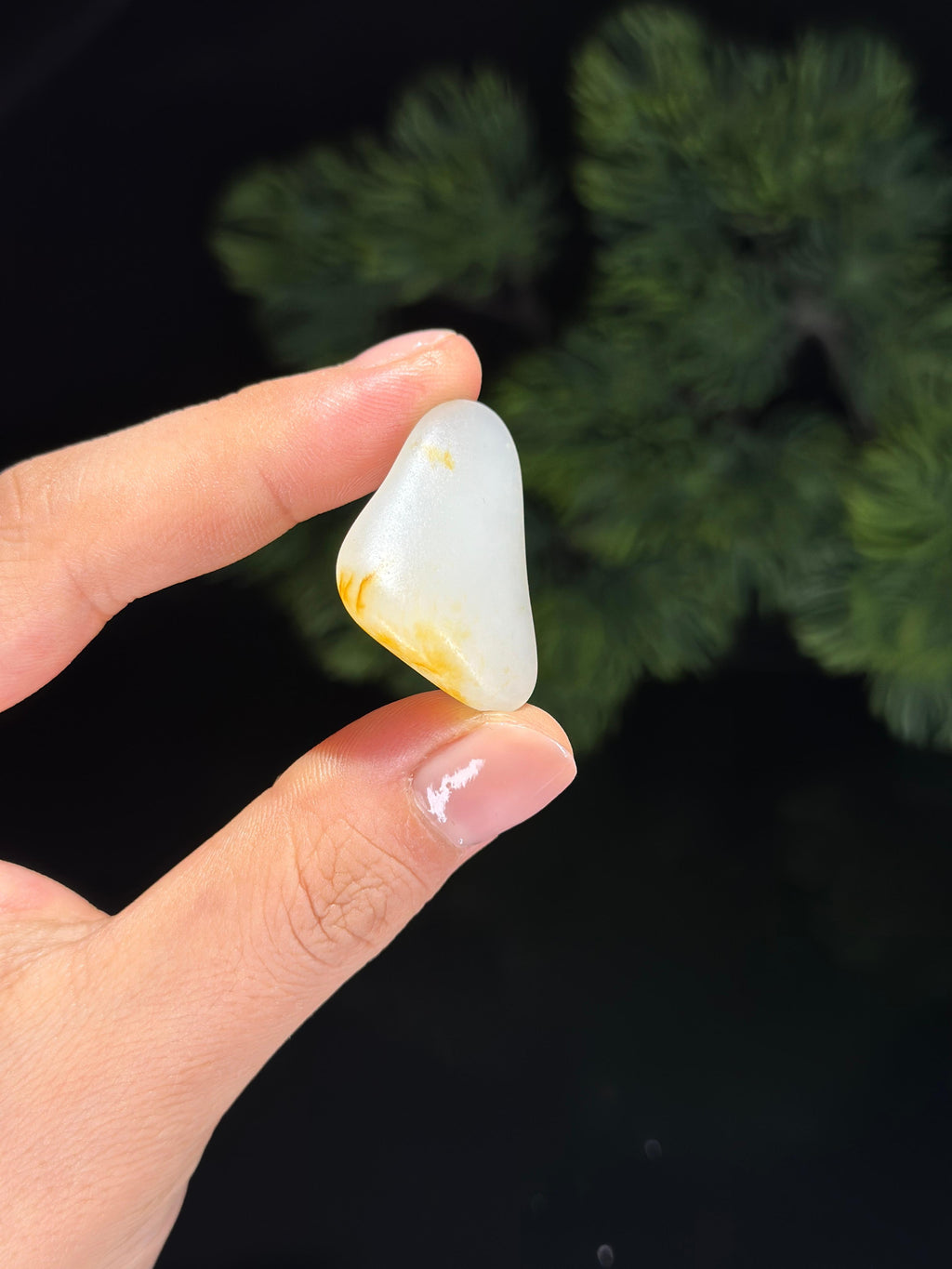 新疆和田玉白玉洒金皮精品三角形小籽（yc505034）
