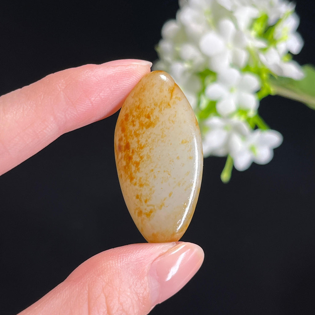和田玉暖白种“秋波涵星”洒金皮籽料（yc330170）