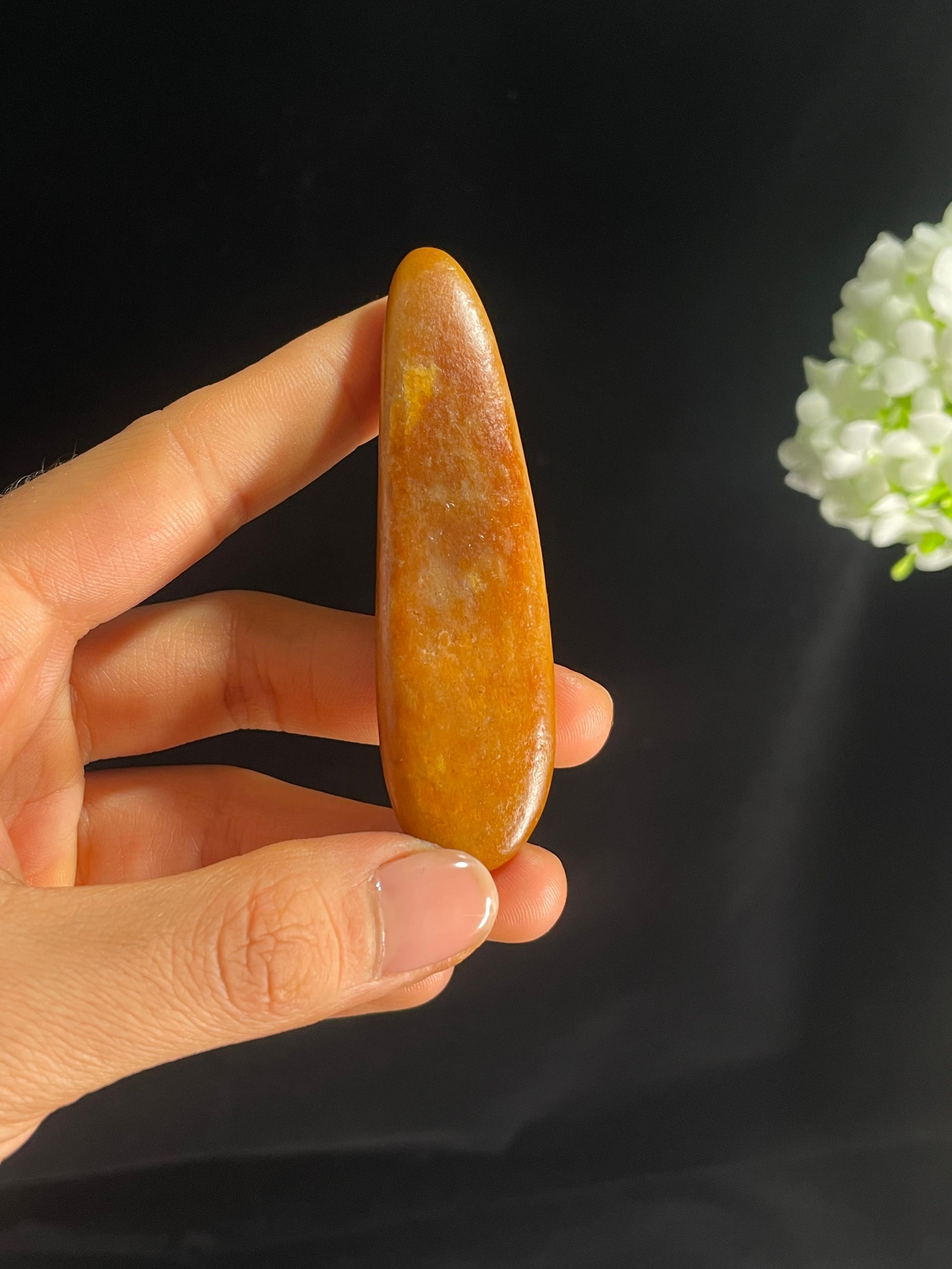 新疆天然和田玉籽料原石黄沁挂件2（yc266540）