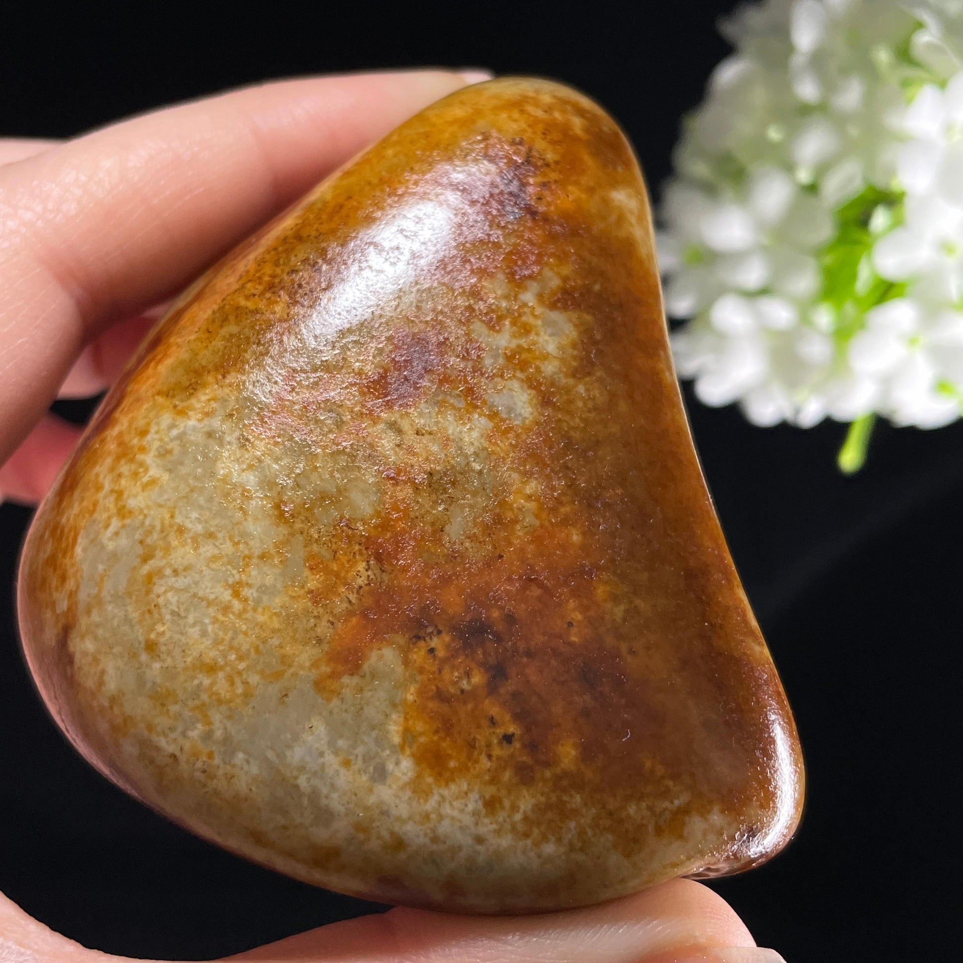 和田玉青白玉“丹峰染霞”洒金黑红皮籽料（yc394260）