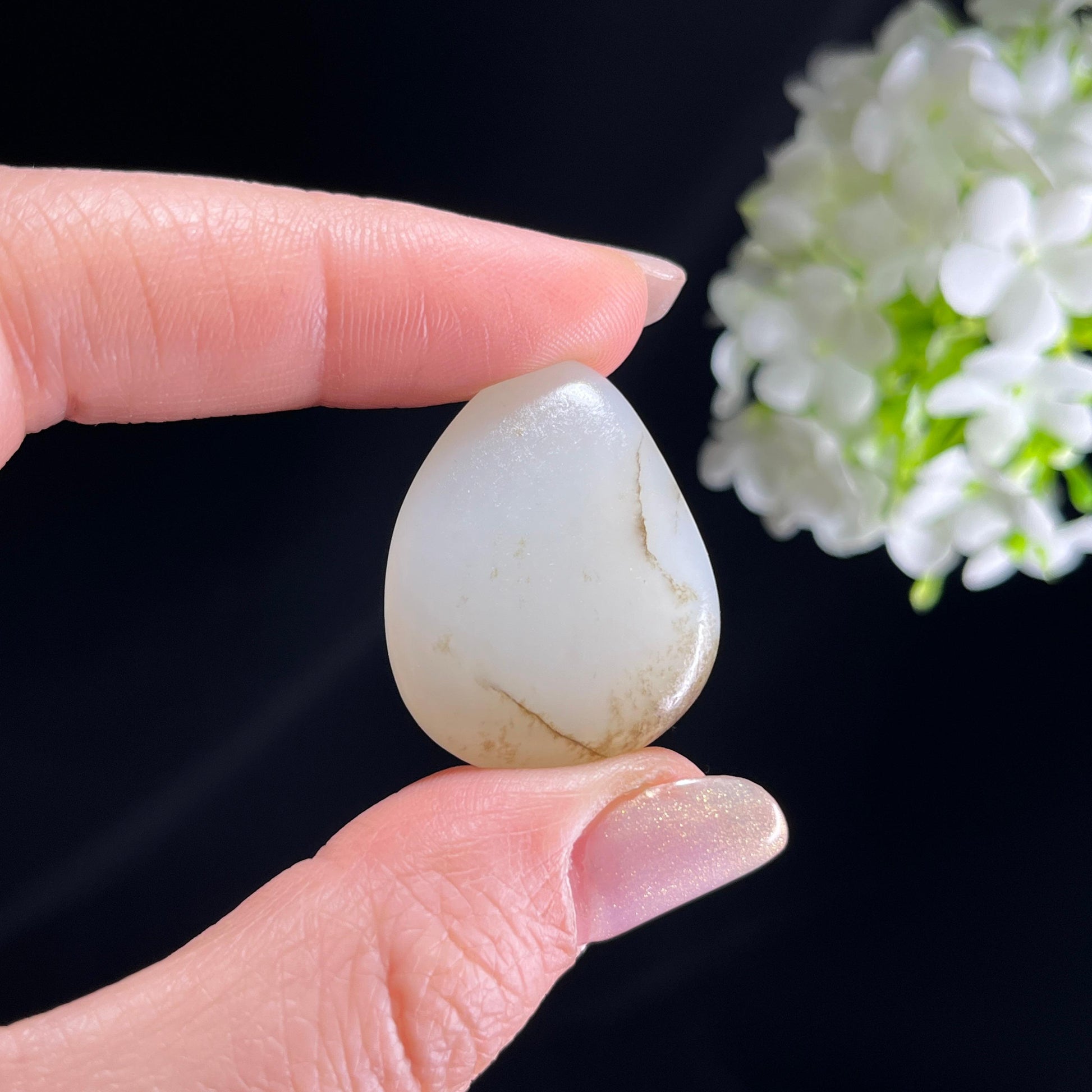 和田玉白玉“晚来天雪”秋梨皮籽料（yc356731）