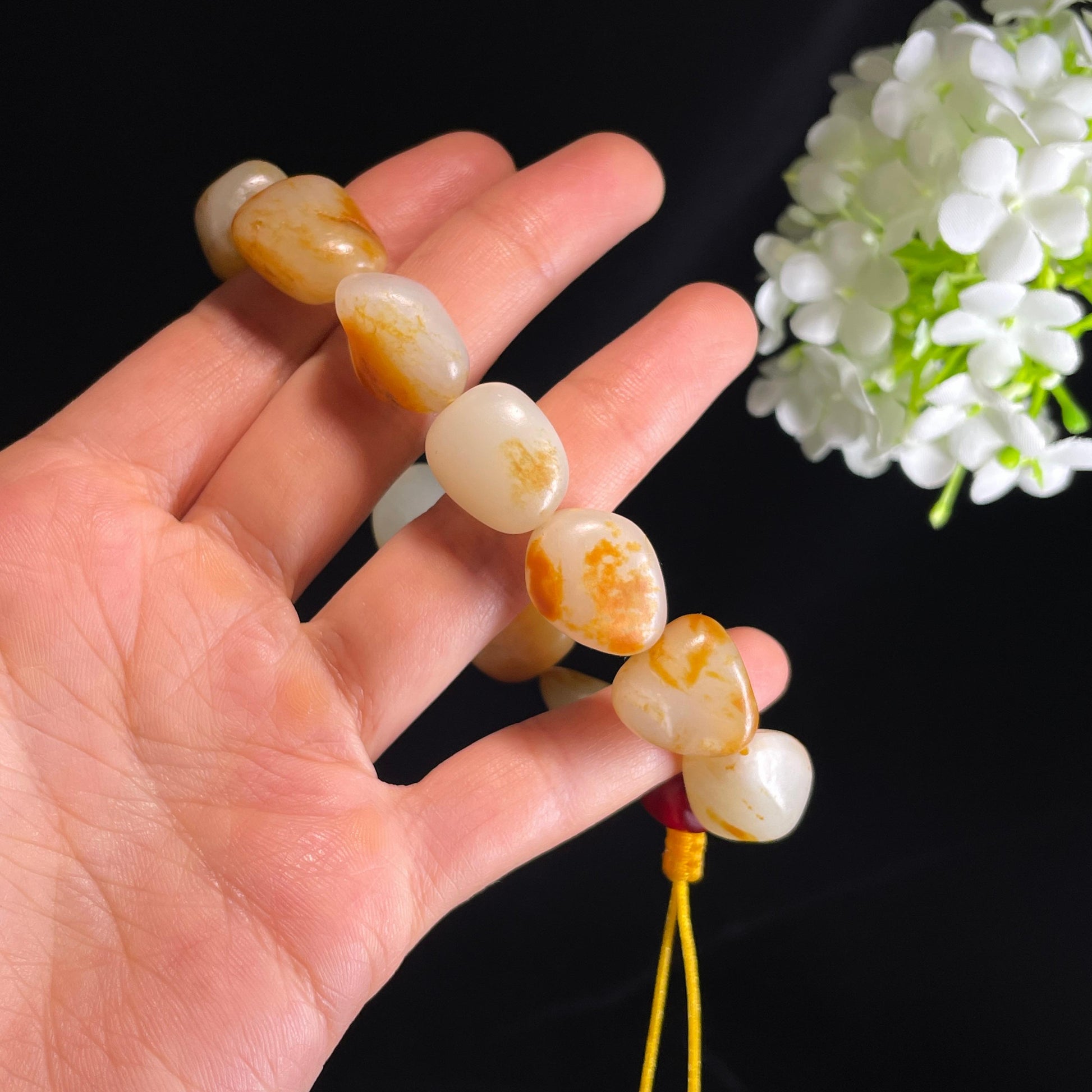 和田玉白玉洒金皮红皮红沁皮原籽手串（yc356639）