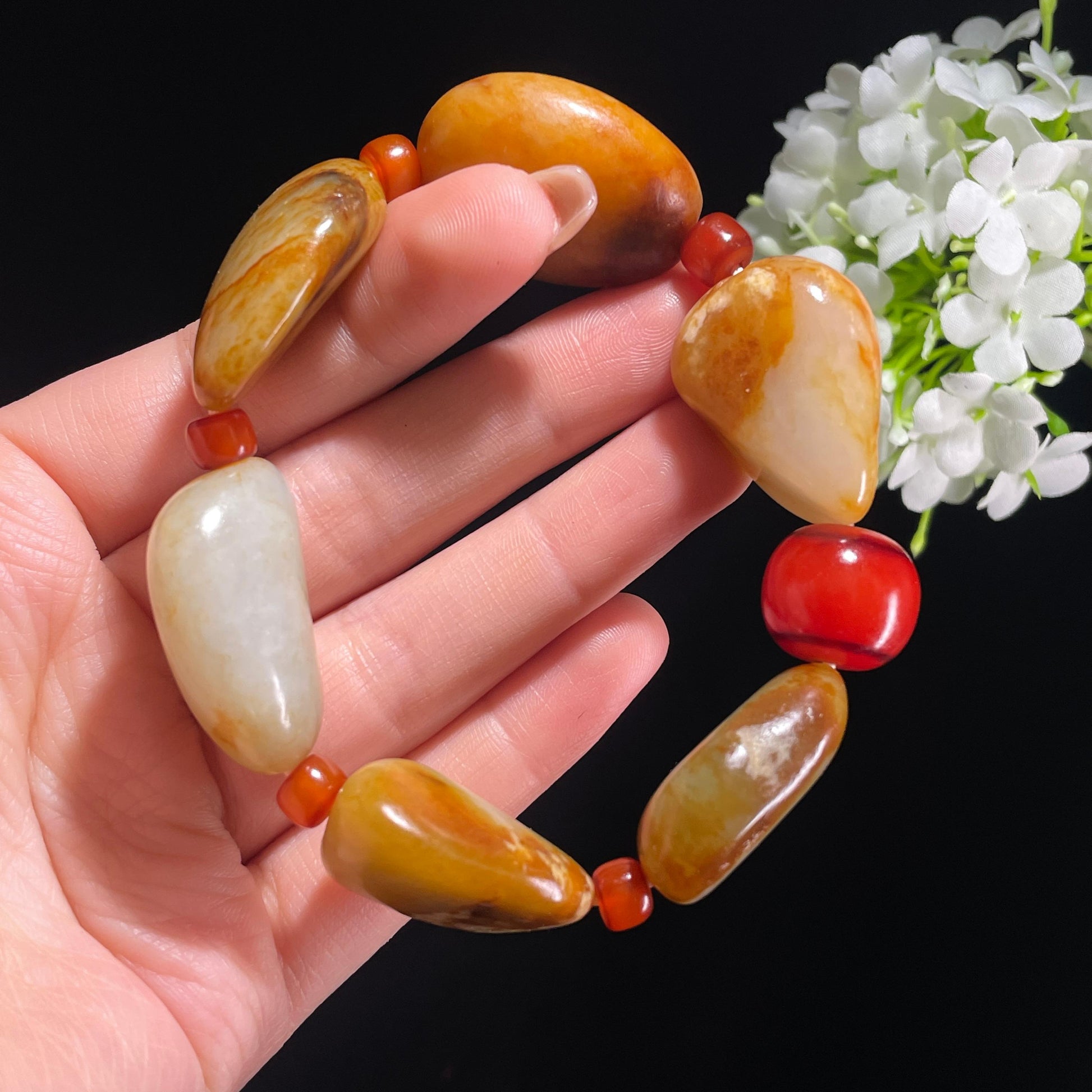 新疆和田玉天然原籽手串（yc381868）