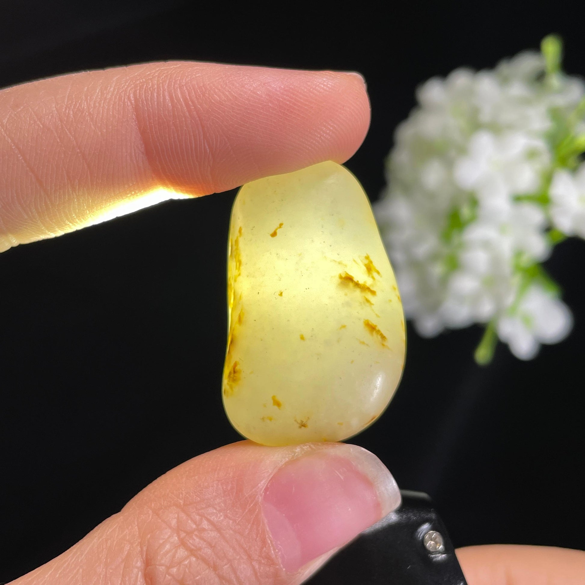 和田玉白玉“墨痕星雨”洒金皮黑皮籽料（yc416717）