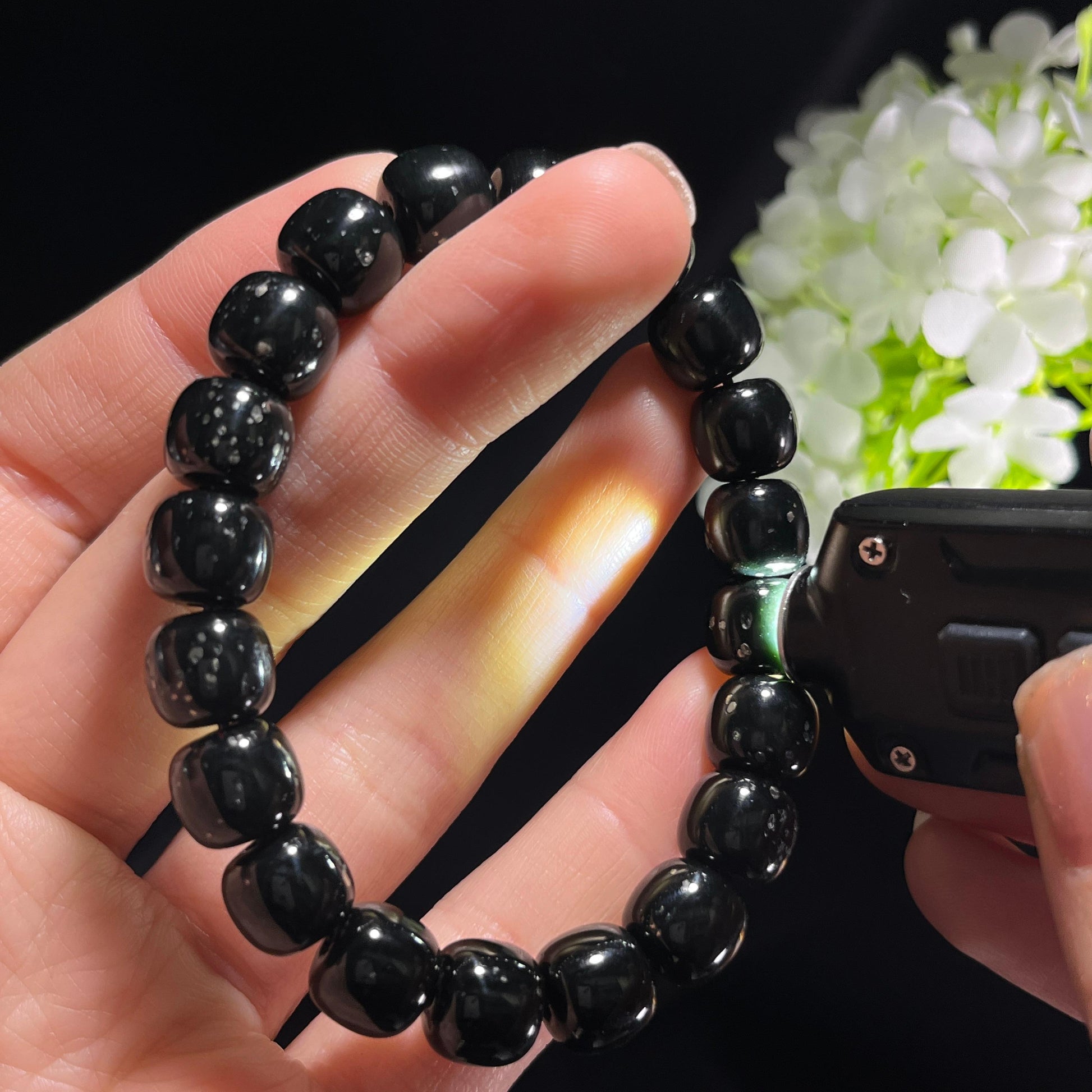 新疆天然和田玉籽料黑青老型珠手串（yc356750）