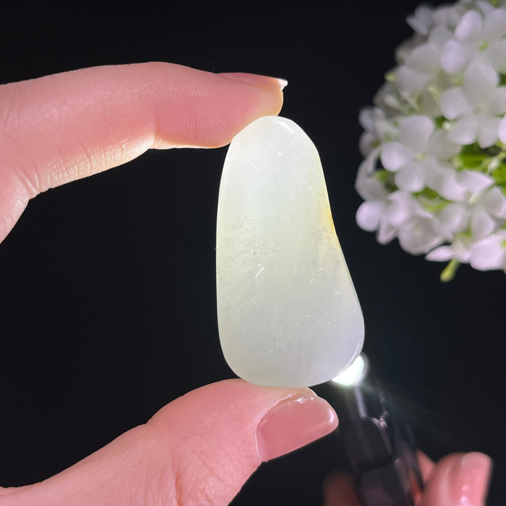 和田玉青花料洒金皮“轻舟过万重”籽料雕刻挂件（yc284639）