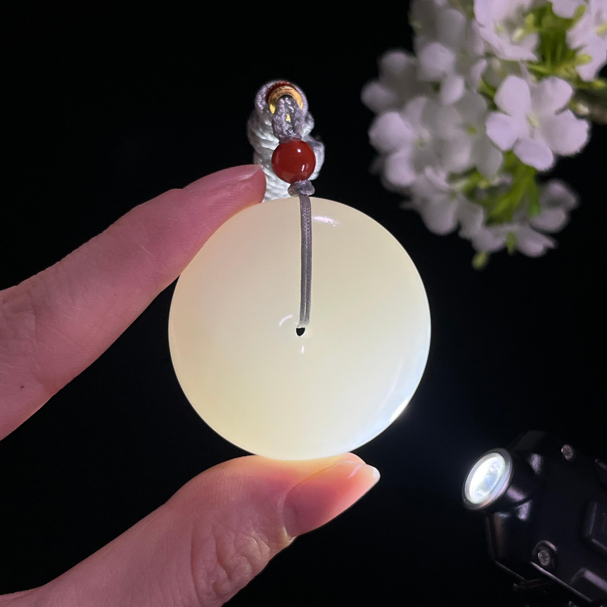 和田玉新疆料“长乐如意”白玉平安扣（yc299332）