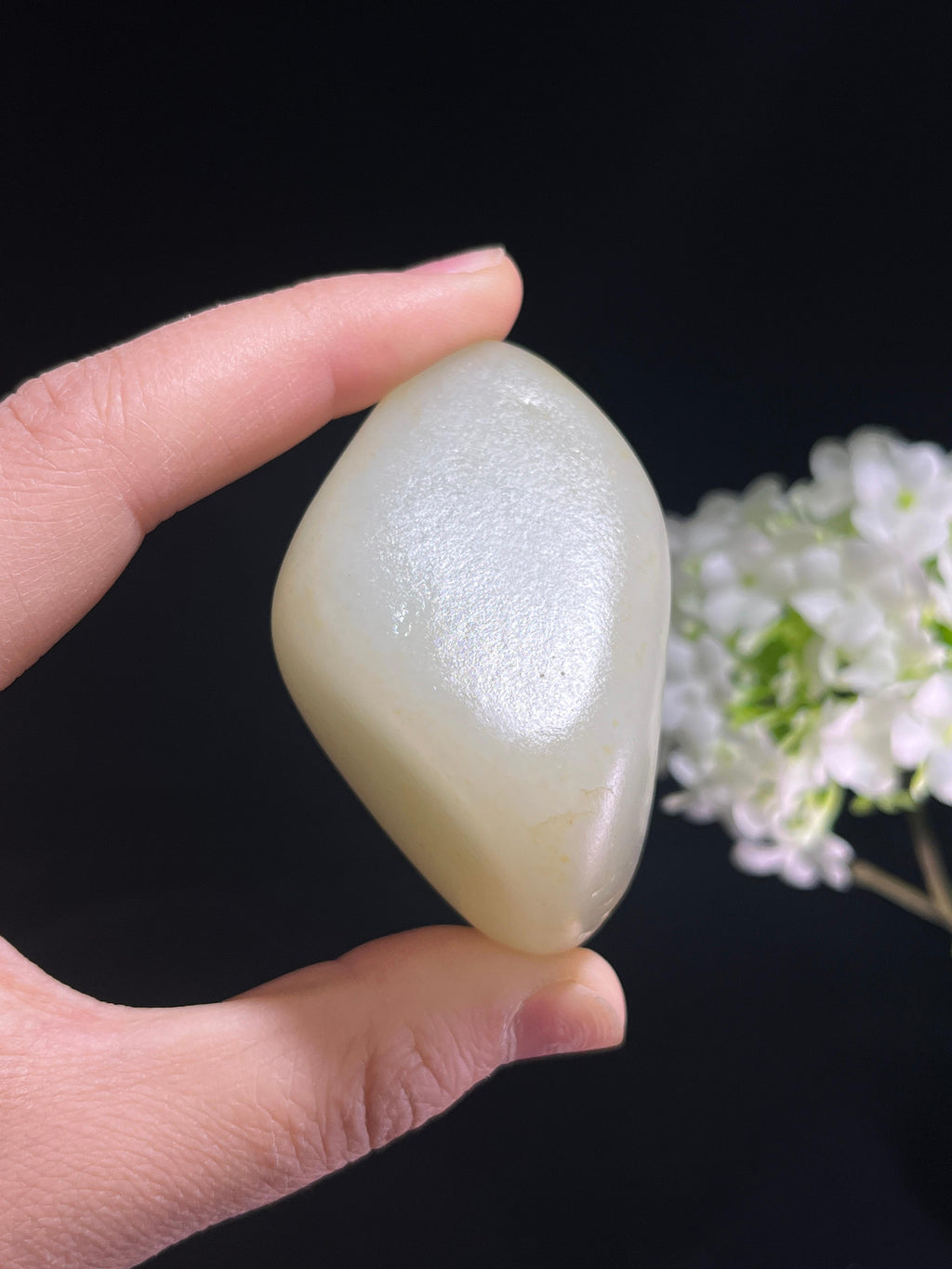 新疆和田玉收藏级洒金皮白玉籽料原石（yc253572）