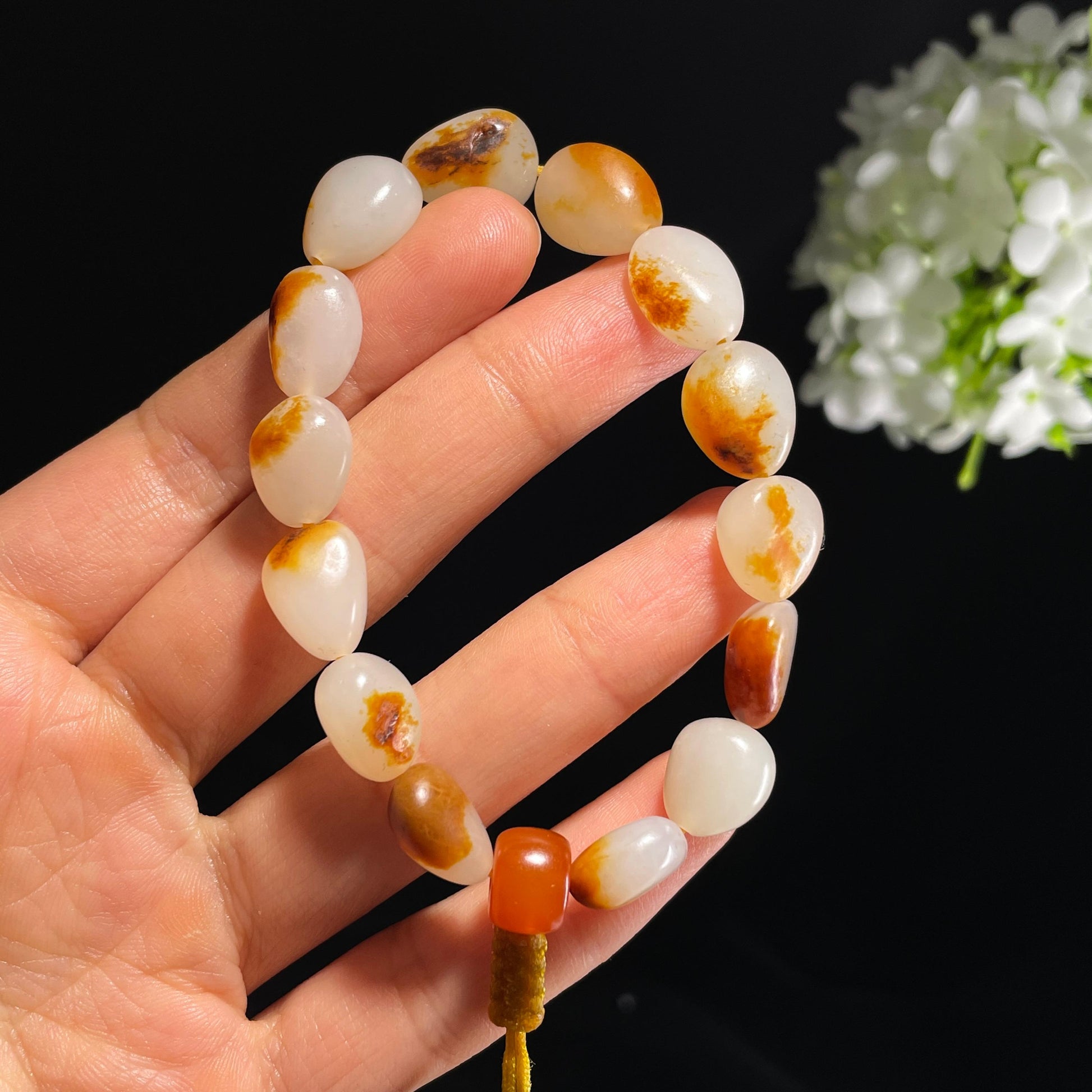 新疆天然和田玉红皮白肉原籽手串（yc355783）