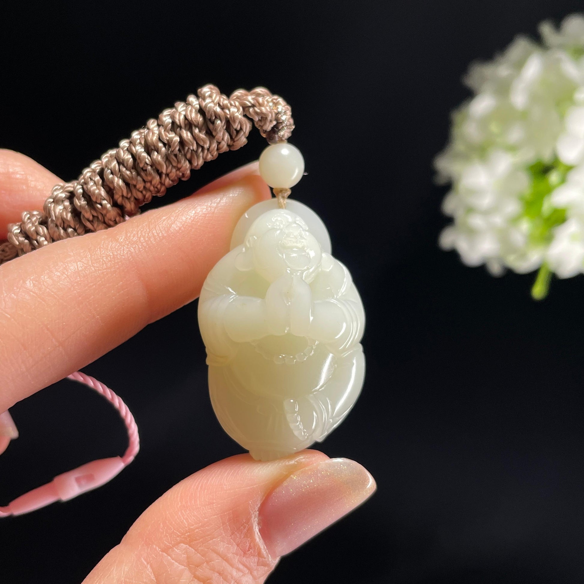 新疆天然和田玉白玉弥勒雕刻挂件（yc360342）